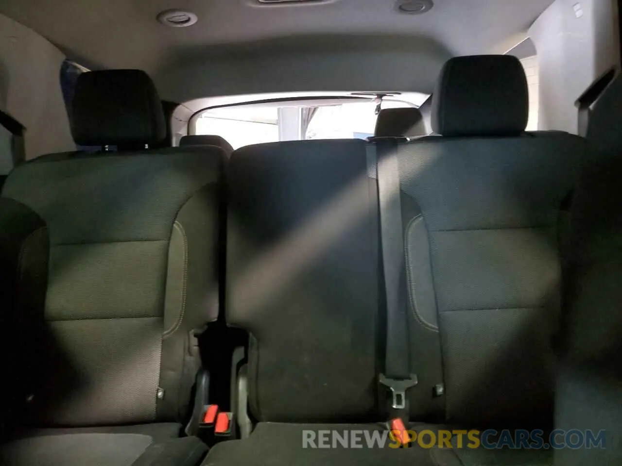 10 Photograph of a damaged car 1GNERFKW6KJ308732 CHEVROLET TRAVERSE 2019
