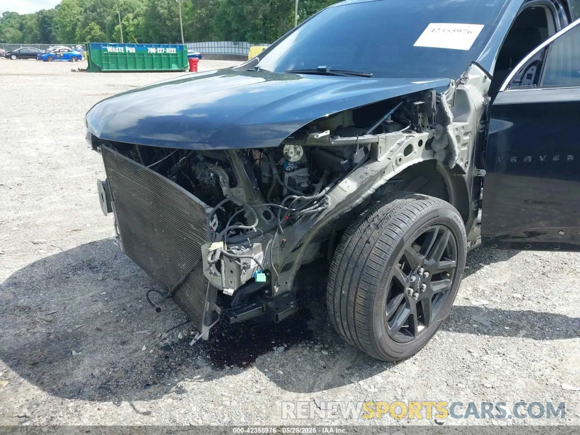 6 Photograph of a damaged car 1GNERFKW7KJ256625 CHEVROLET TRAVERSE 2019