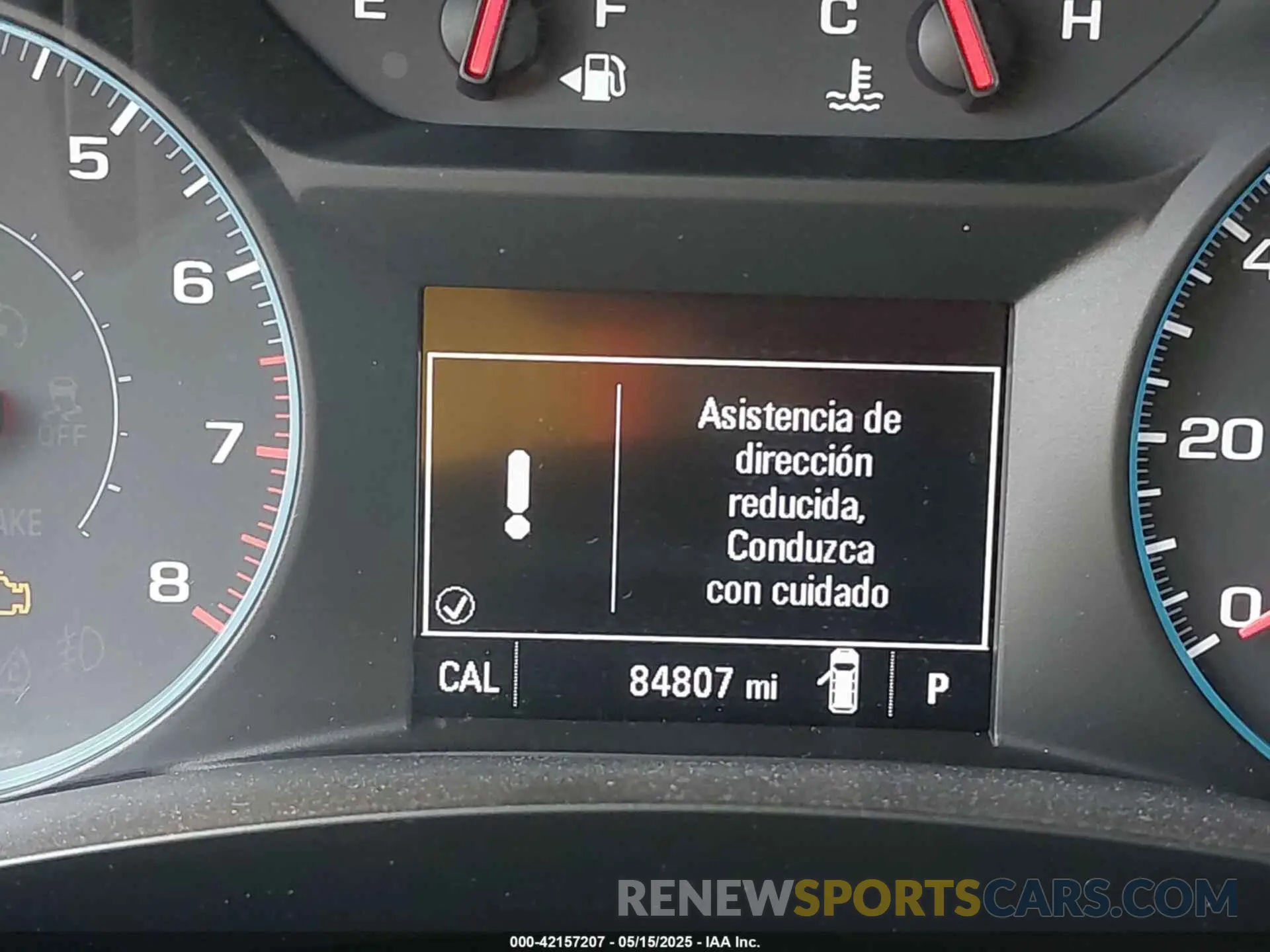 16 Photograph of a damaged car 1GNERFKW8KJ102229 CHEVROLET TRAVERSE 2019