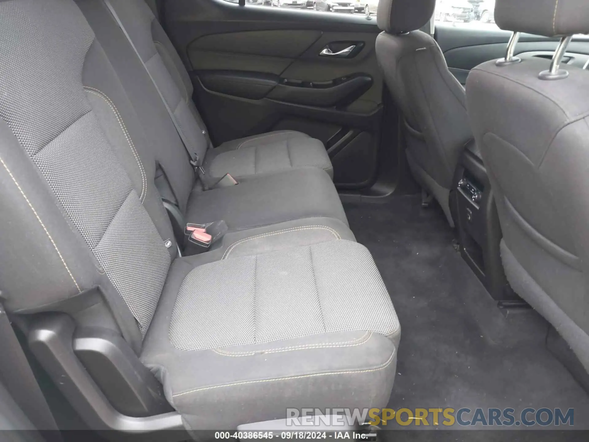 8 Photograph of a damaged car 1GNERFKW8KJ146344 CHEVROLET TRAVERSE 2019