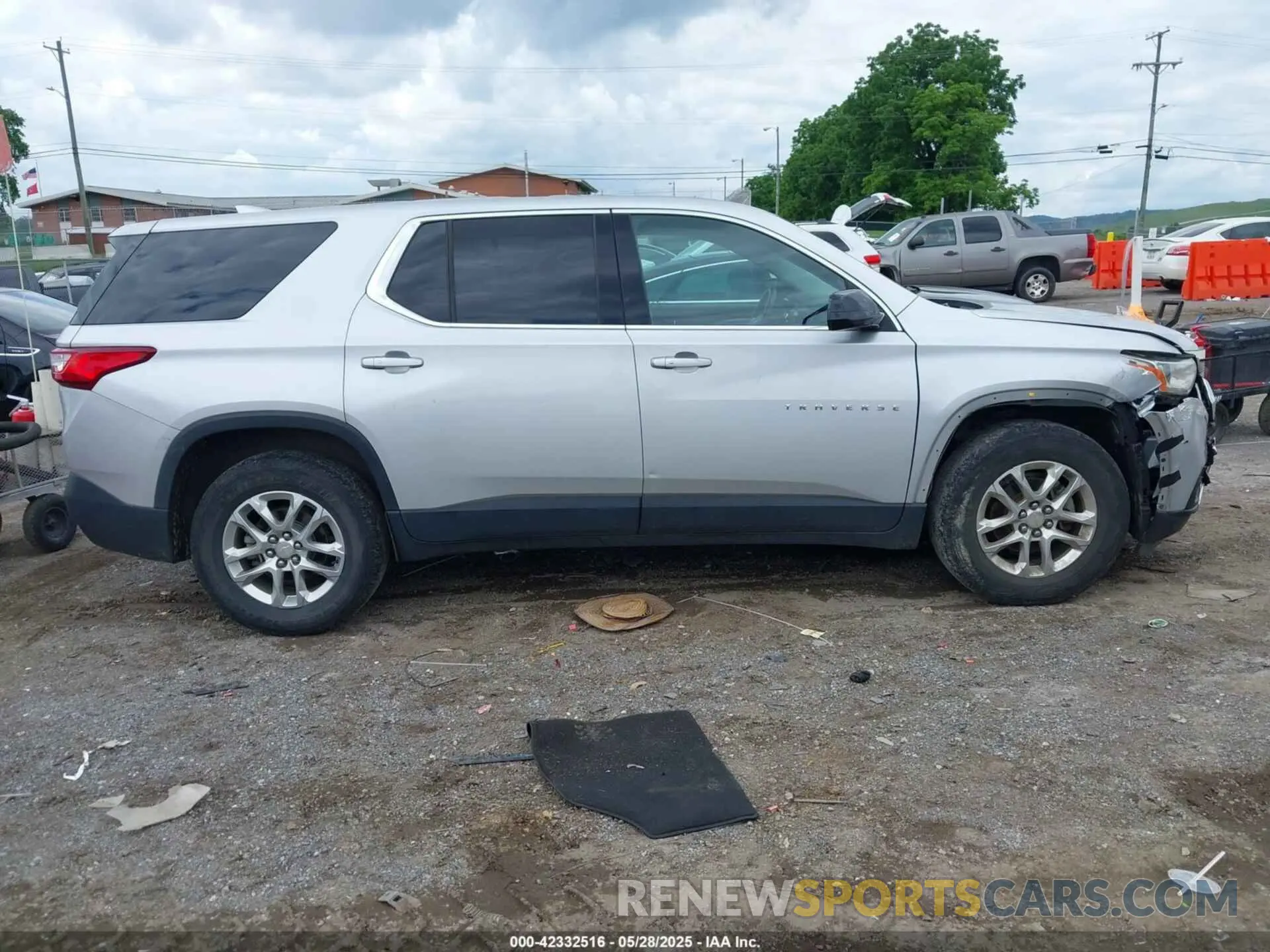 13 Photograph of a damaged car 1GNERFKW8KJ160051 CHEVROLET TRAVERSE 2019