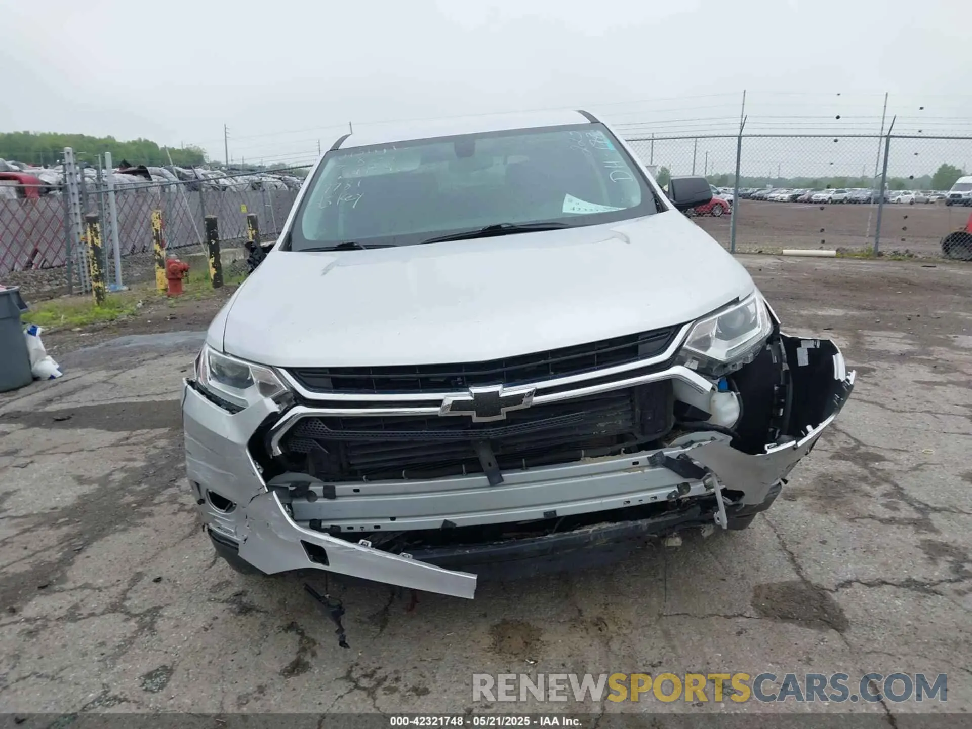 12 Photograph of a damaged car 1GNERFKW8KJ281842 CHEVROLET TRAVERSE 2019