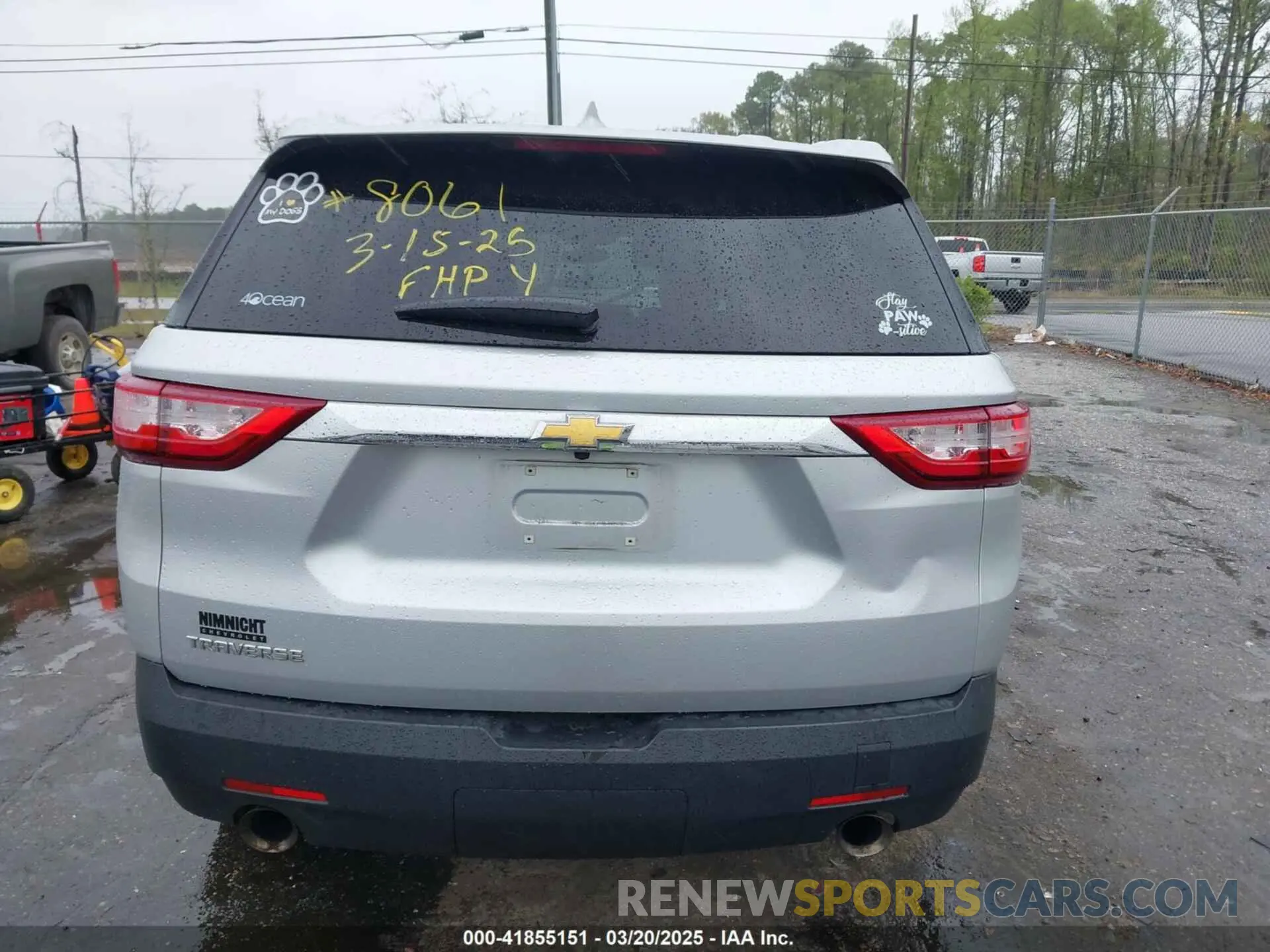 16 Photograph of a damaged car 1GNERFKW8KJ287107 CHEVROLET TRAVERSE 2019