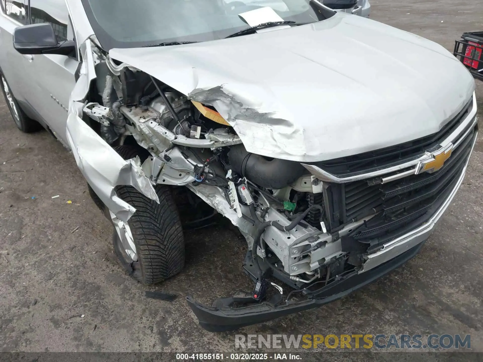 6 Photograph of a damaged car 1GNERFKW8KJ287107 CHEVROLET TRAVERSE 2019
