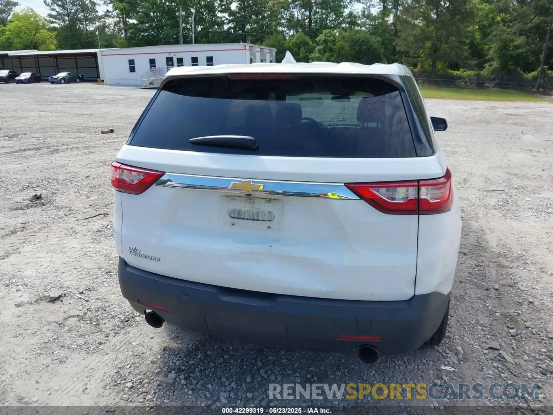 16 Photograph of a damaged car 1GNERFKW8KJ321367 CHEVROLET TRAVERSE 2019