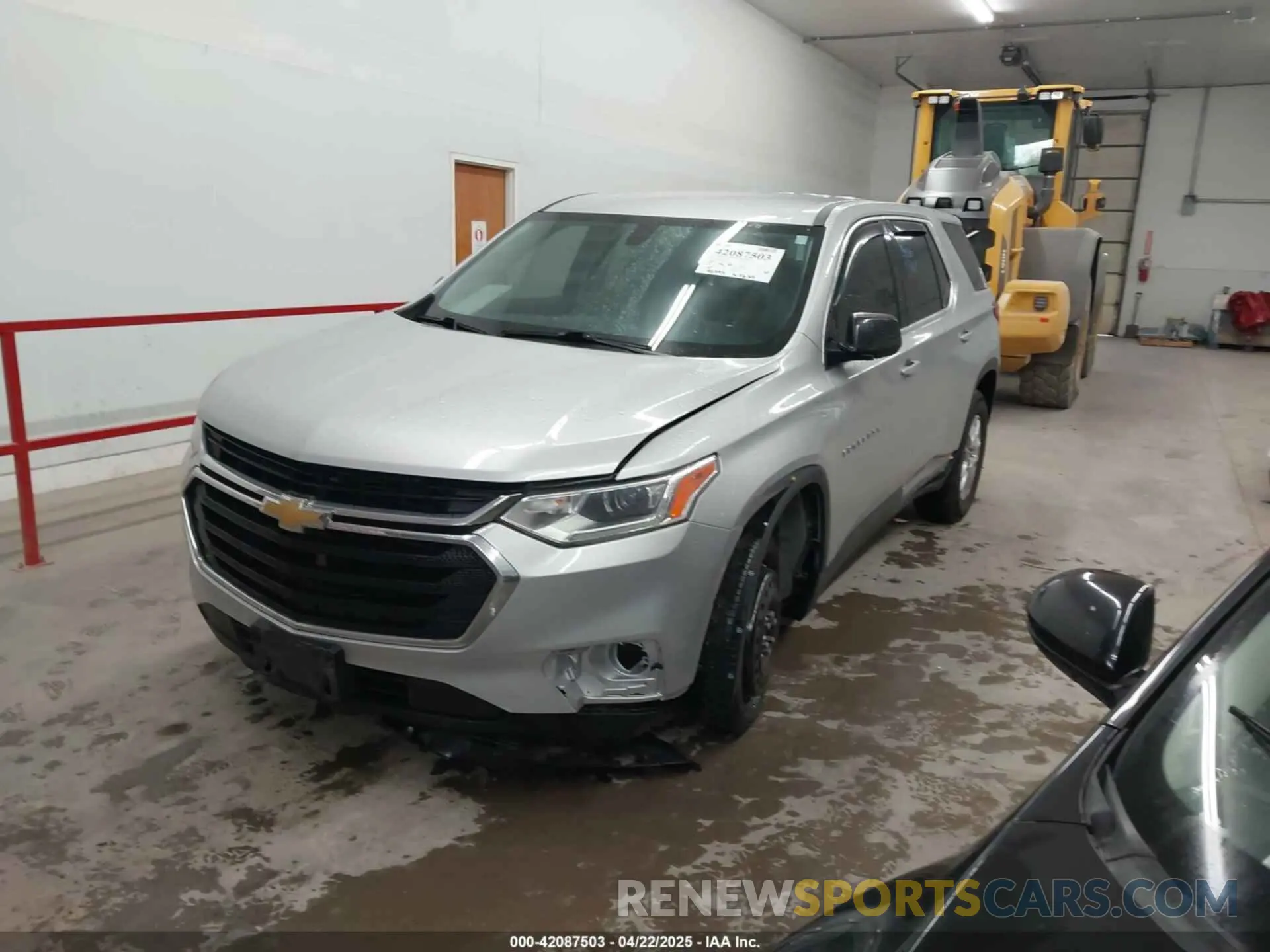 2 Photograph of a damaged car 1GNERFKW9KJ147728 CHEVROLET TRAVERSE 2019