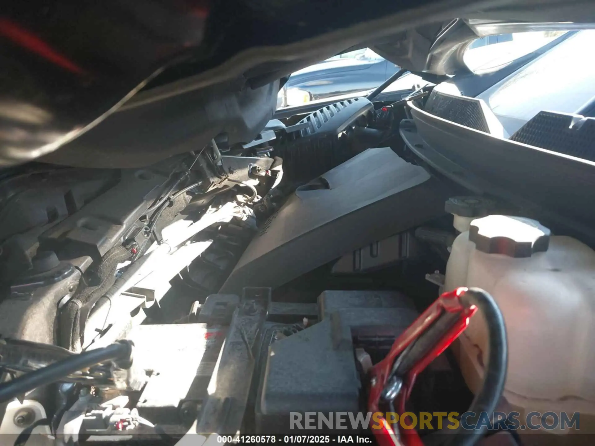 10 Photograph of a damaged car 1GNERFKW9KJ252186 CHEVROLET TRAVERSE 2019