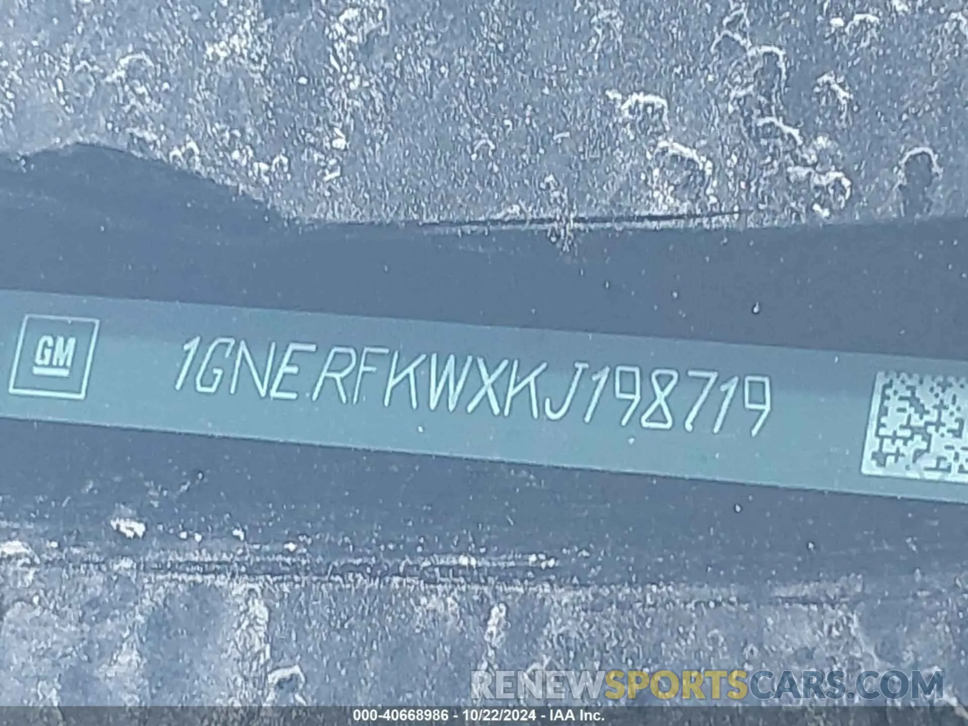 9 Photograph of a damaged car 1GNERFKWXKJ198719 CHEVROLET TRAVERSE 2019