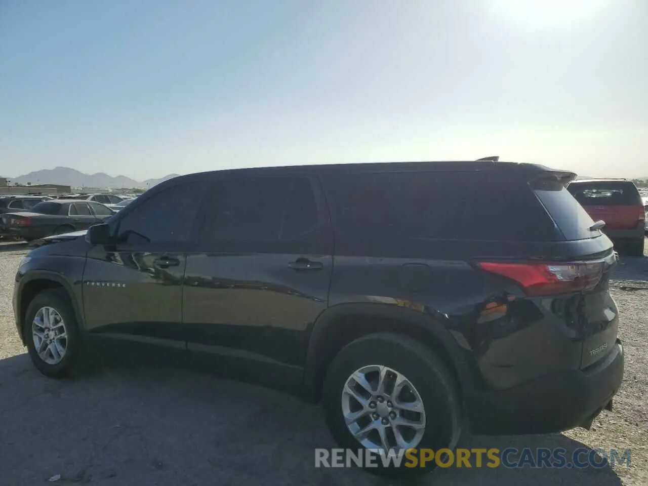 2 Photograph of a damaged car 1GNERFKWXKJ321550 CHEVROLET TRAVERSE 2019