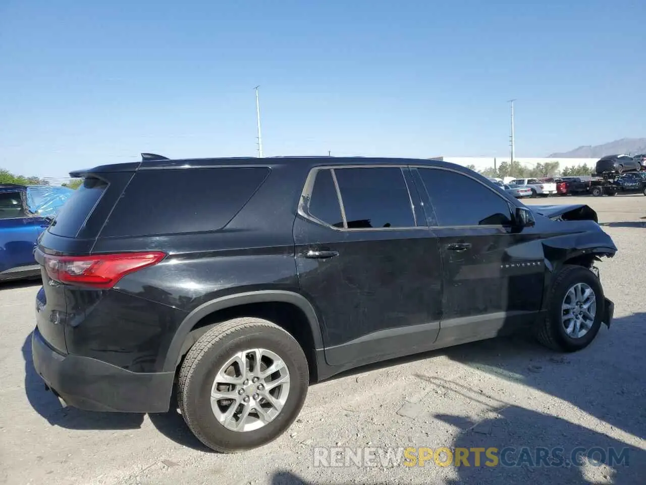 3 Photograph of a damaged car 1GNERFKWXKJ321550 CHEVROLET TRAVERSE 2019