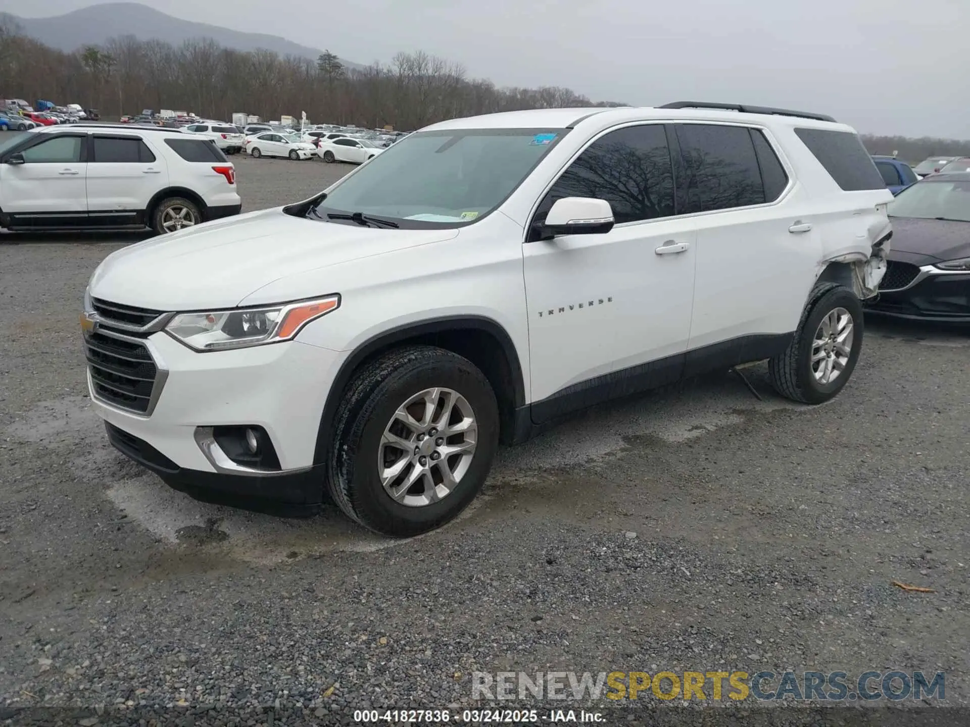 2 Photograph of a damaged car 1GNERGKW0KJ221320 CHEVROLET TRAVERSE 2019