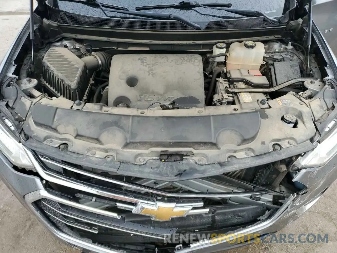 13 Photograph of a damaged car 1GNERGKW0KJ277662 CHEVROLET TRAVERSE 2019