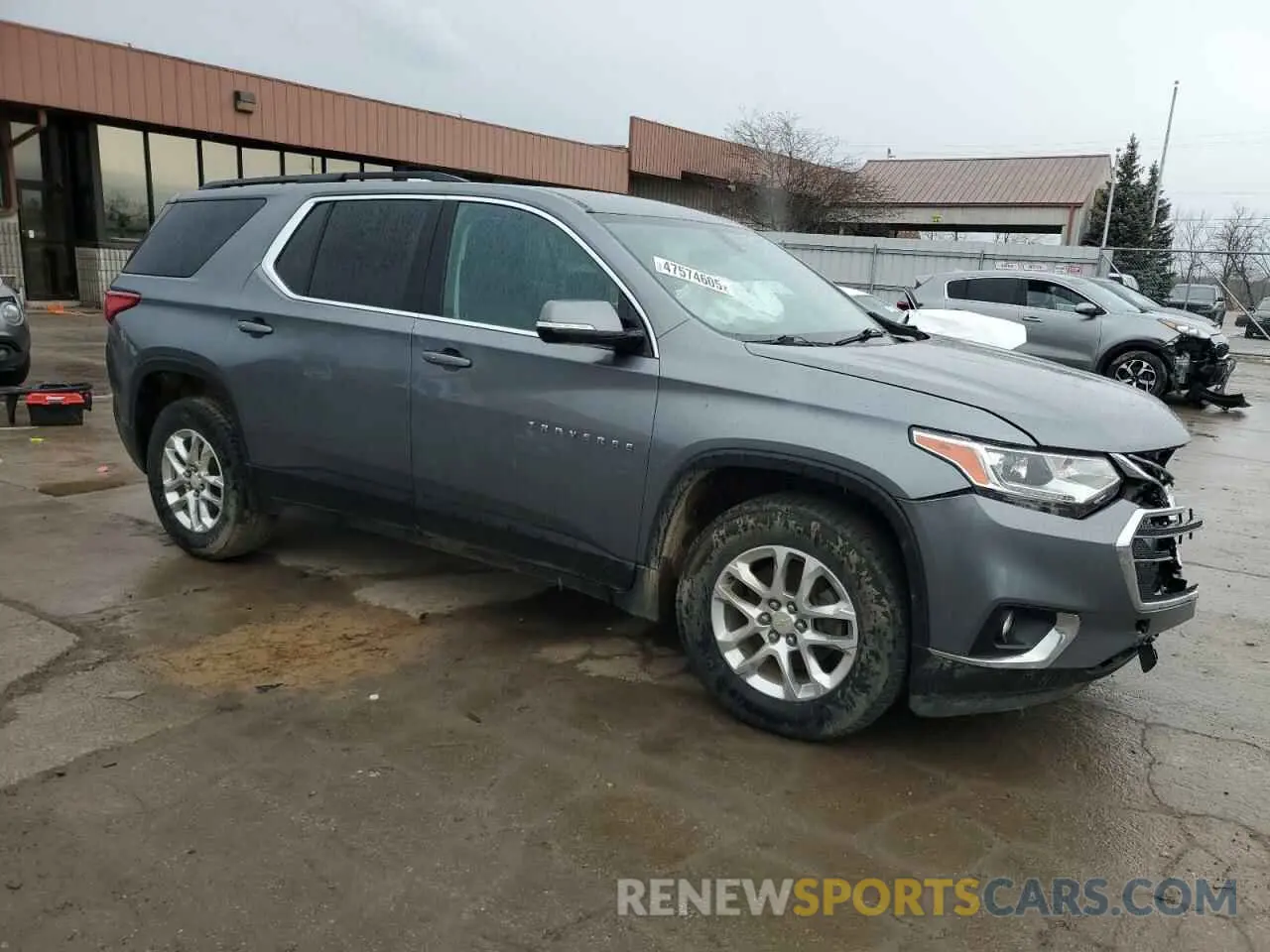 4 Photograph of a damaged car 1GNERGKW0KJ277662 CHEVROLET TRAVERSE 2019