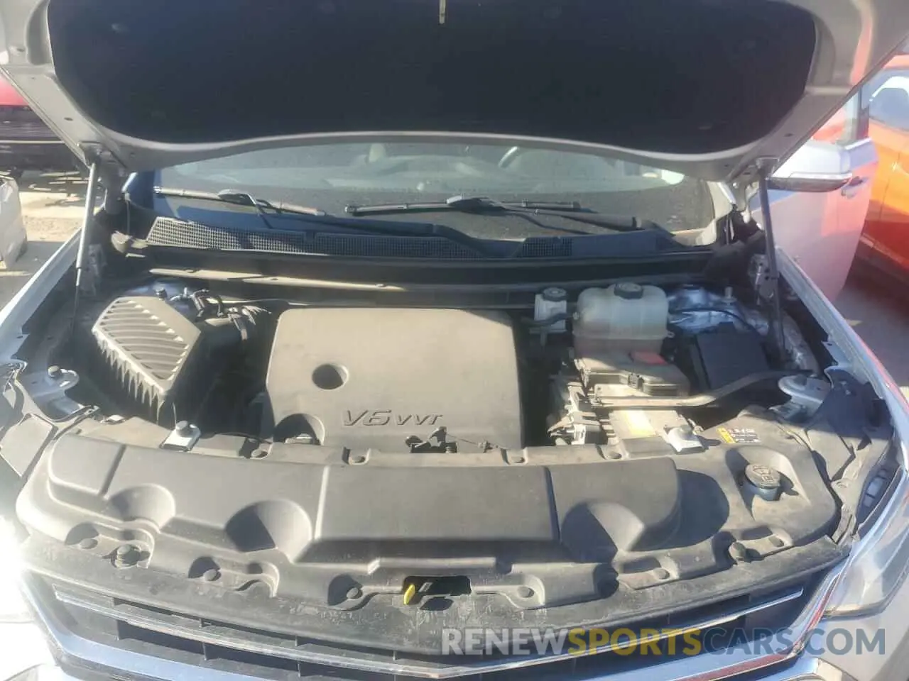 12 Photograph of a damaged car 1GNERGKW1KJ130525 CHEVROLET TRAVERSE 2019