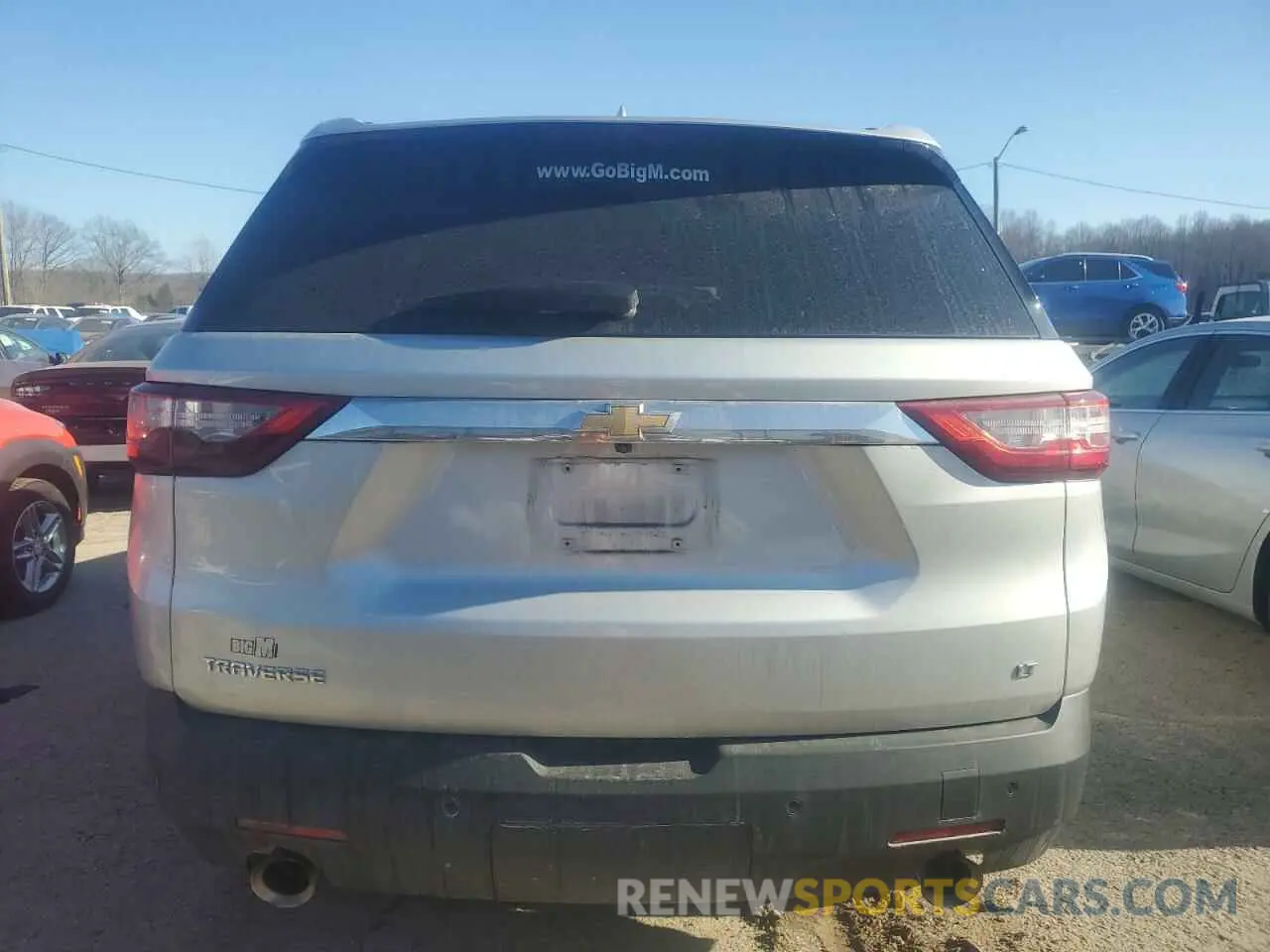 6 Photograph of a damaged car 1GNERGKW1KJ130525 CHEVROLET TRAVERSE 2019