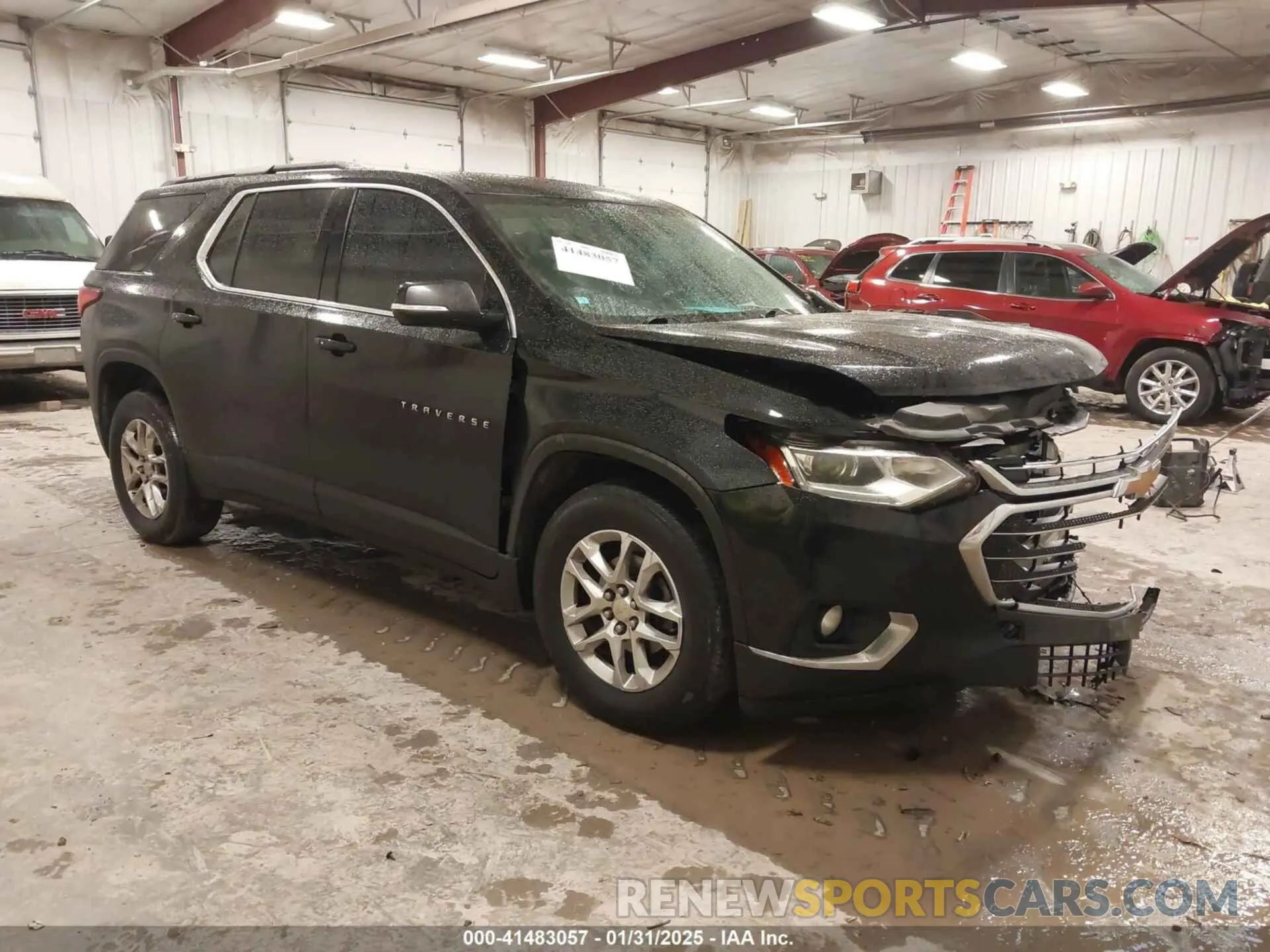 1 Photograph of a damaged car 1GNERGKW2KJ129139 CHEVROLET TRAVERSE 2019