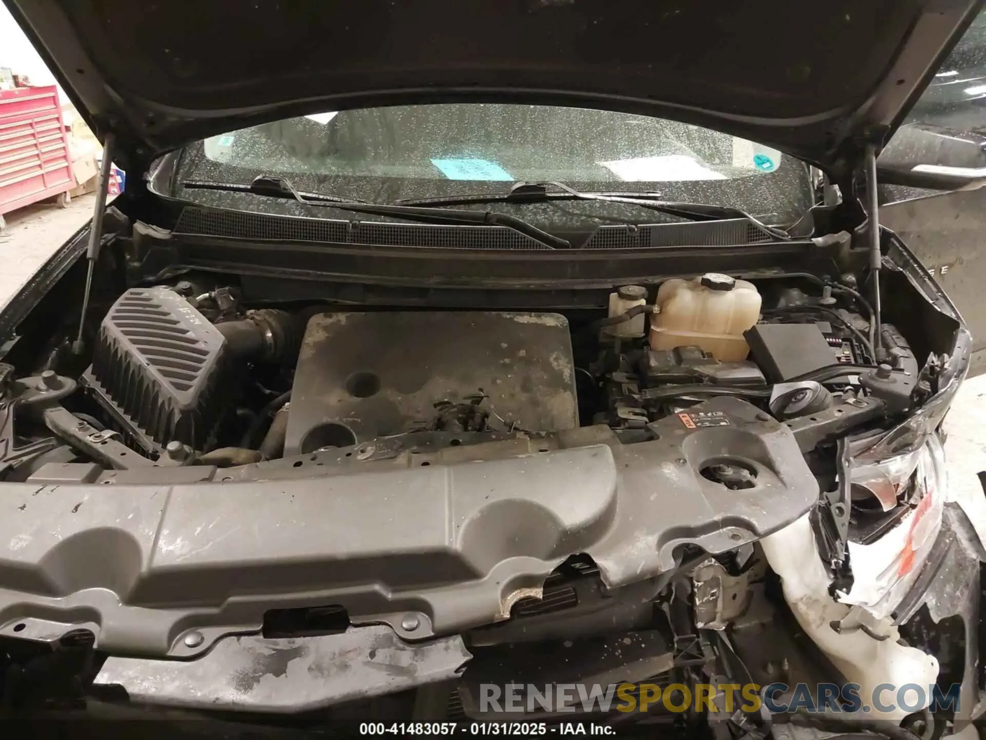 10 Photograph of a damaged car 1GNERGKW2KJ129139 CHEVROLET TRAVERSE 2019