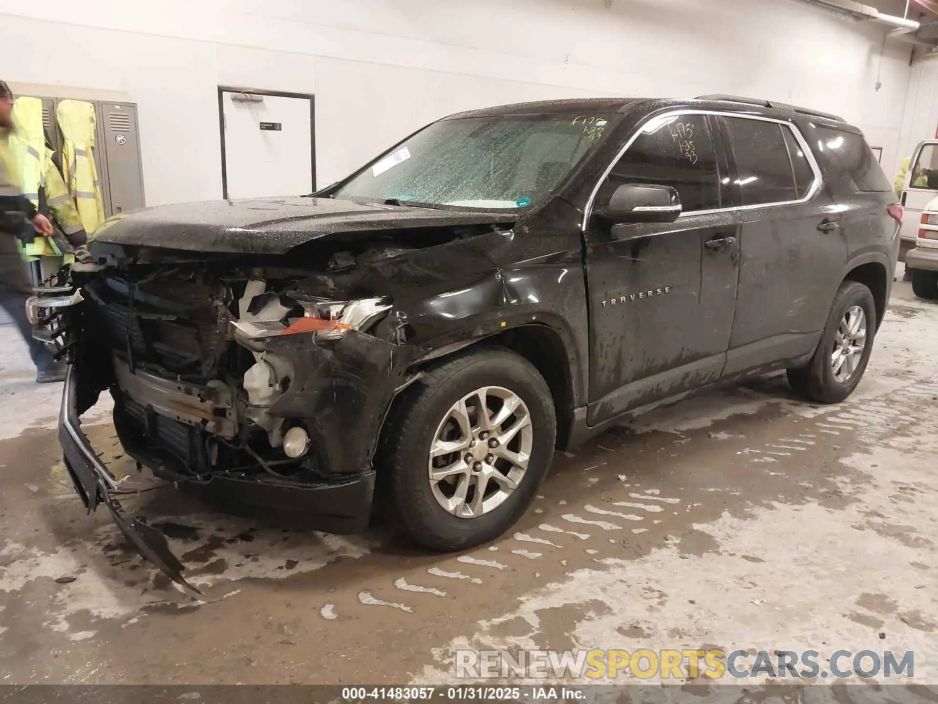2 Photograph of a damaged car 1GNERGKW2KJ129139 CHEVROLET TRAVERSE 2019