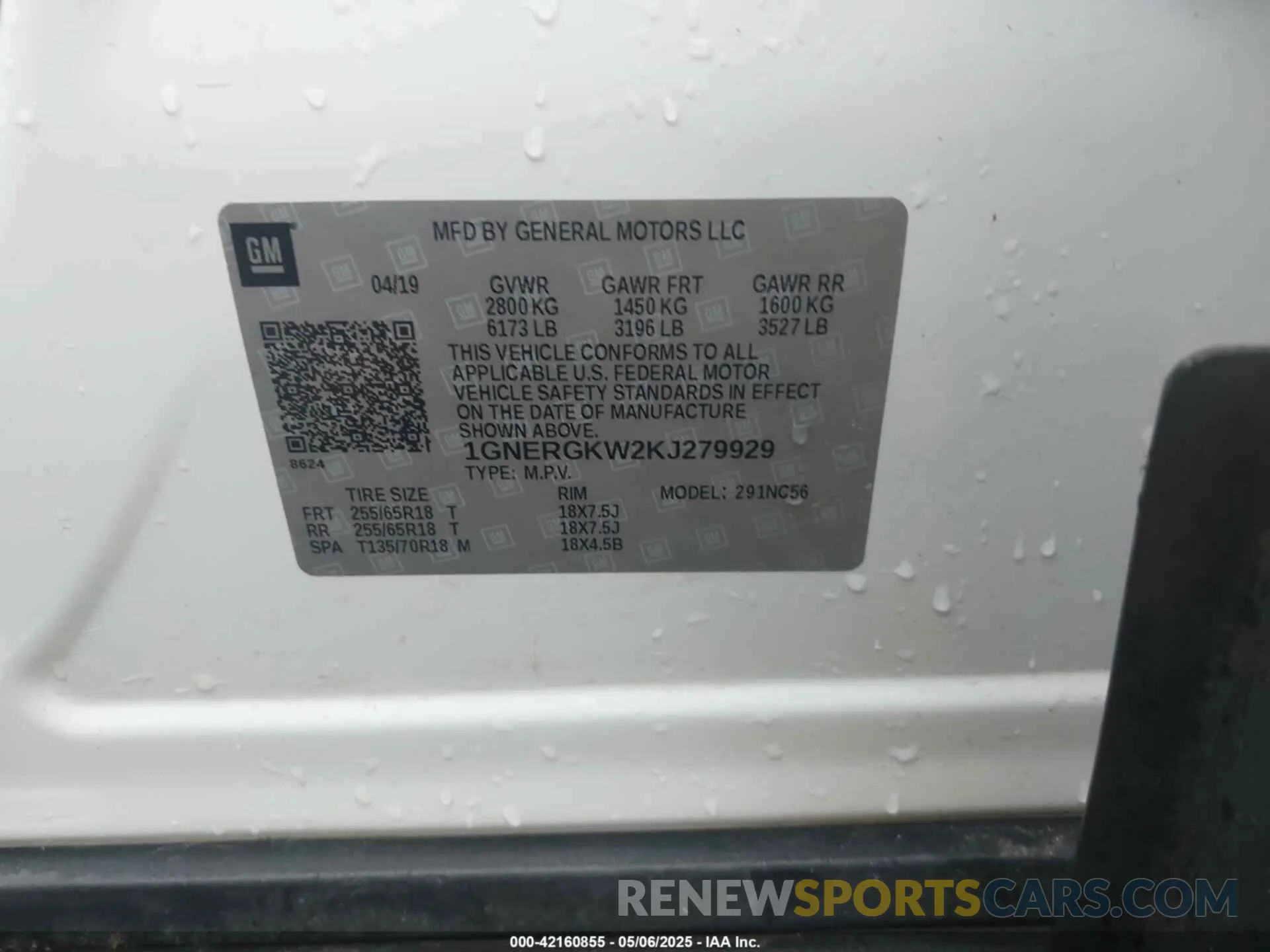 9 Photograph of a damaged car 1GNERGKW2KJ279929 CHEVROLET TRAVERSE 2019