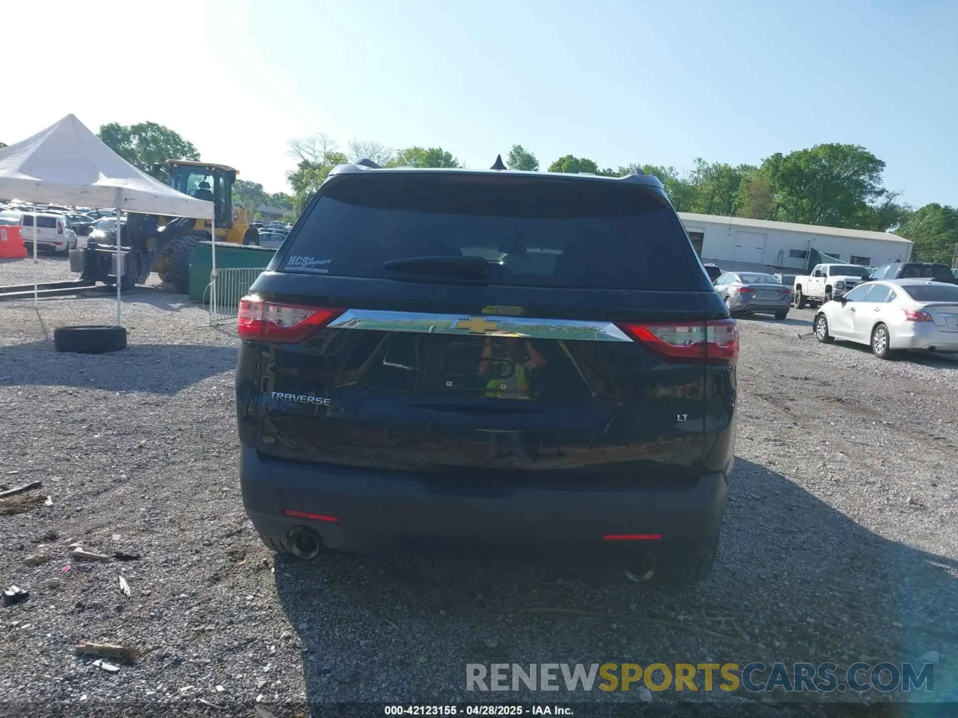 16 Photograph of a damaged car 1GNERGKW3KJ292477 CHEVROLET TRAVERSE 2019