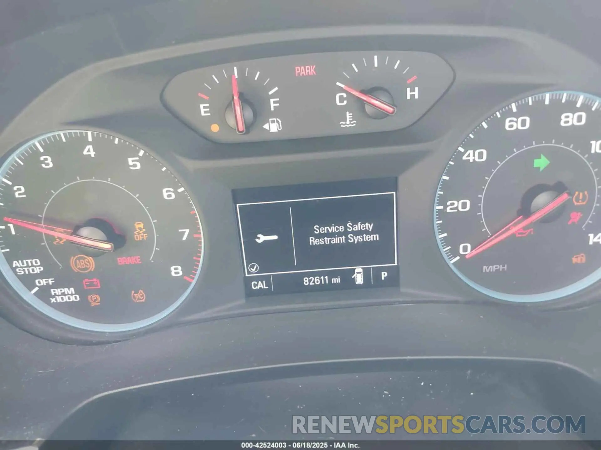 7 Photograph of a damaged car 1GNERGKW3KJ293483 CHEVROLET TRAVERSE 2019
