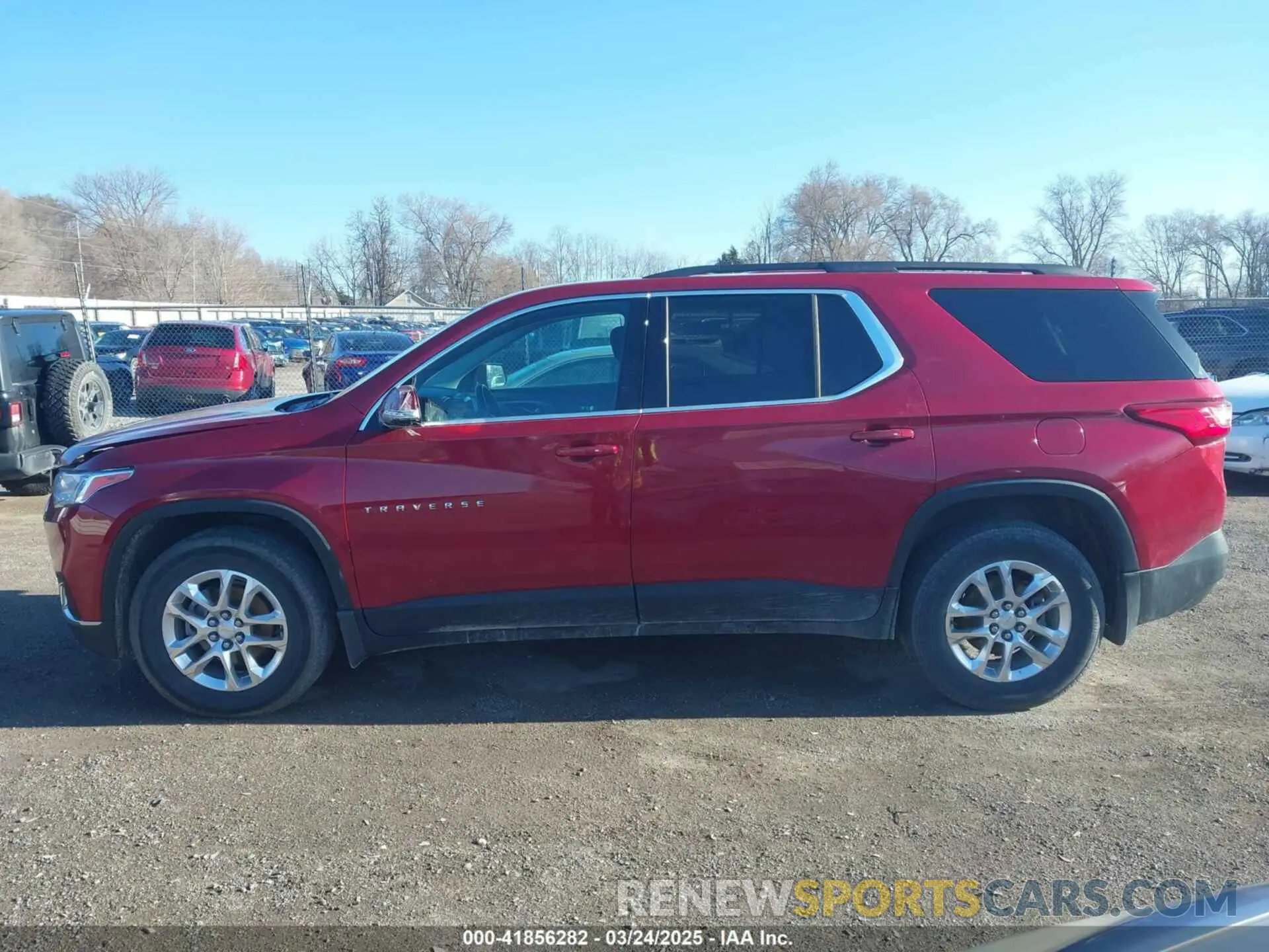 14 Photograph of a damaged car 1GNERGKW4KJ101794 CHEVROLET TRAVERSE 2019