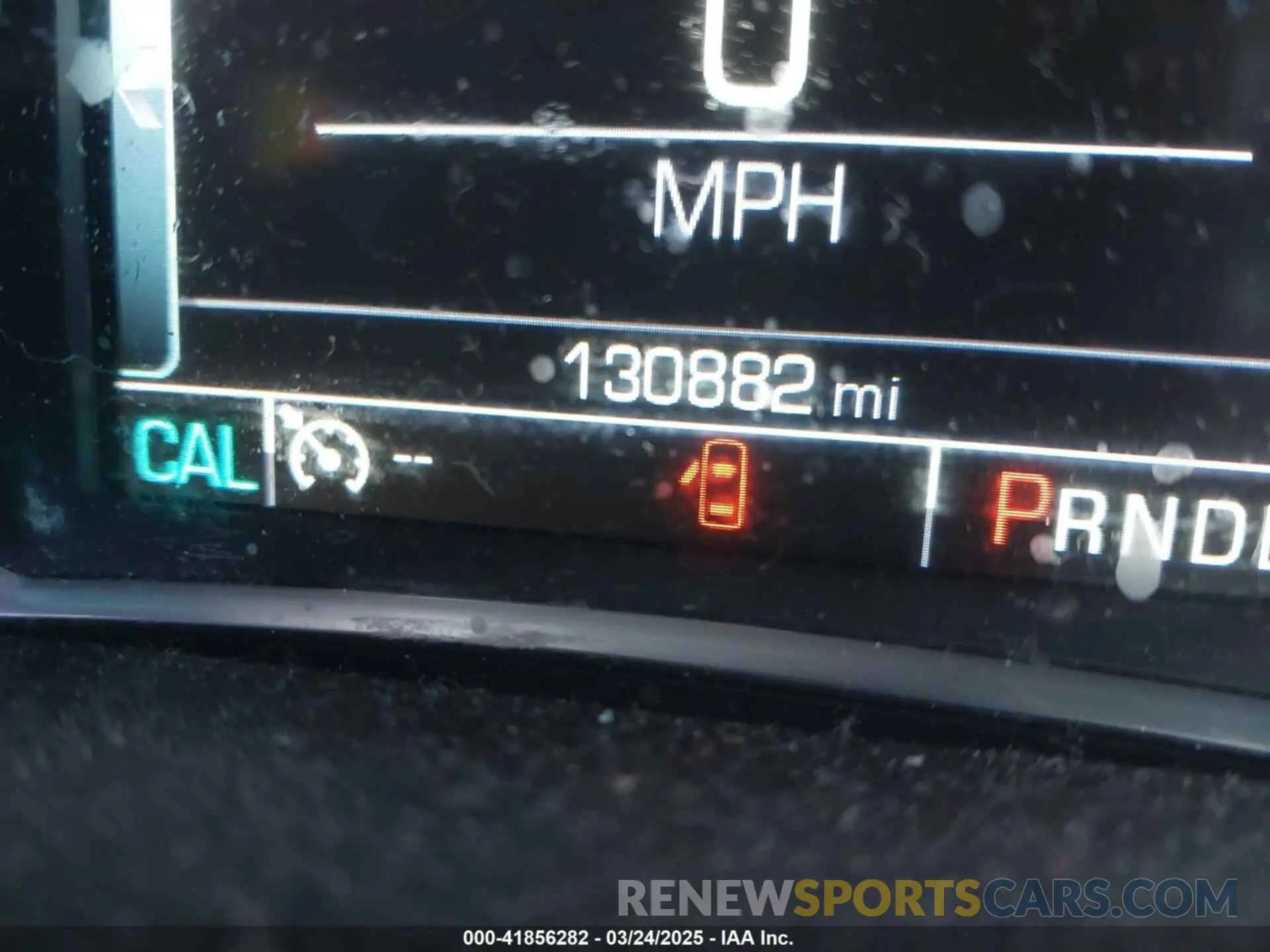 15 Photograph of a damaged car 1GNERGKW4KJ101794 CHEVROLET TRAVERSE 2019