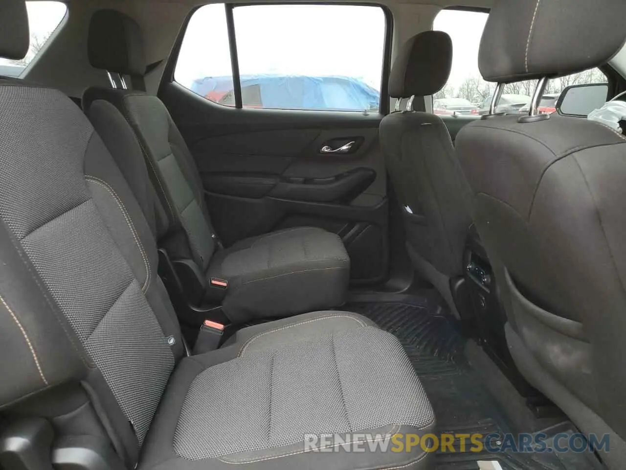 11 Photograph of a damaged car 1GNERGKW4KJ125125 CHEVROLET TRAVERSE 2019