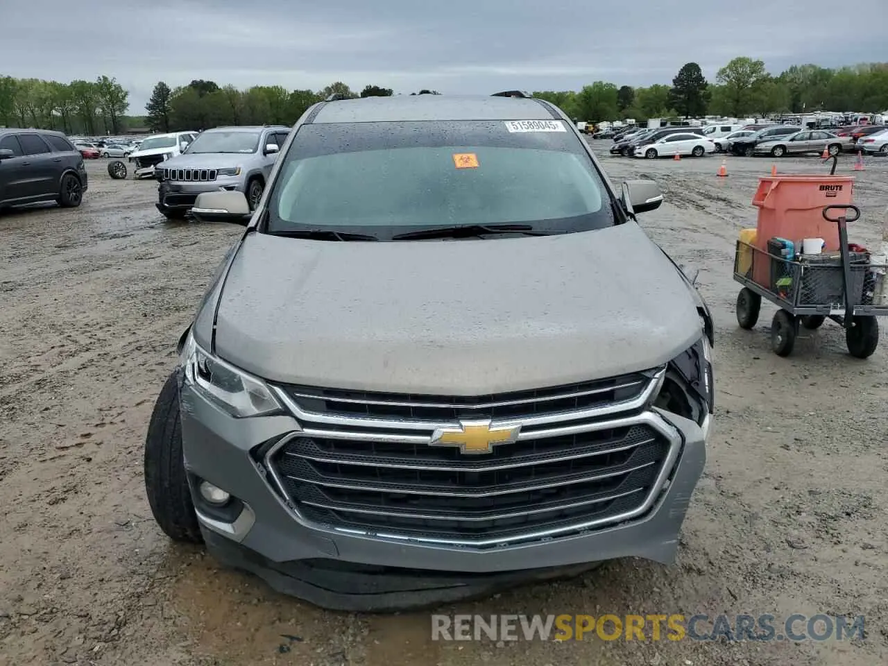 5 Photograph of a damaged car 1GNERGKW4KJ135797 CHEVROLET TRAVERSE 2019