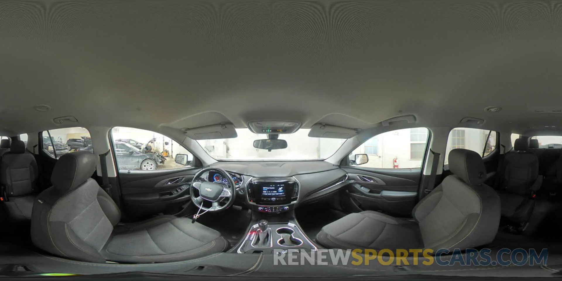 15 Photograph of a damaged car 1GNERGKW4KJ274439 CHEVROLET TRAVERSE 2019