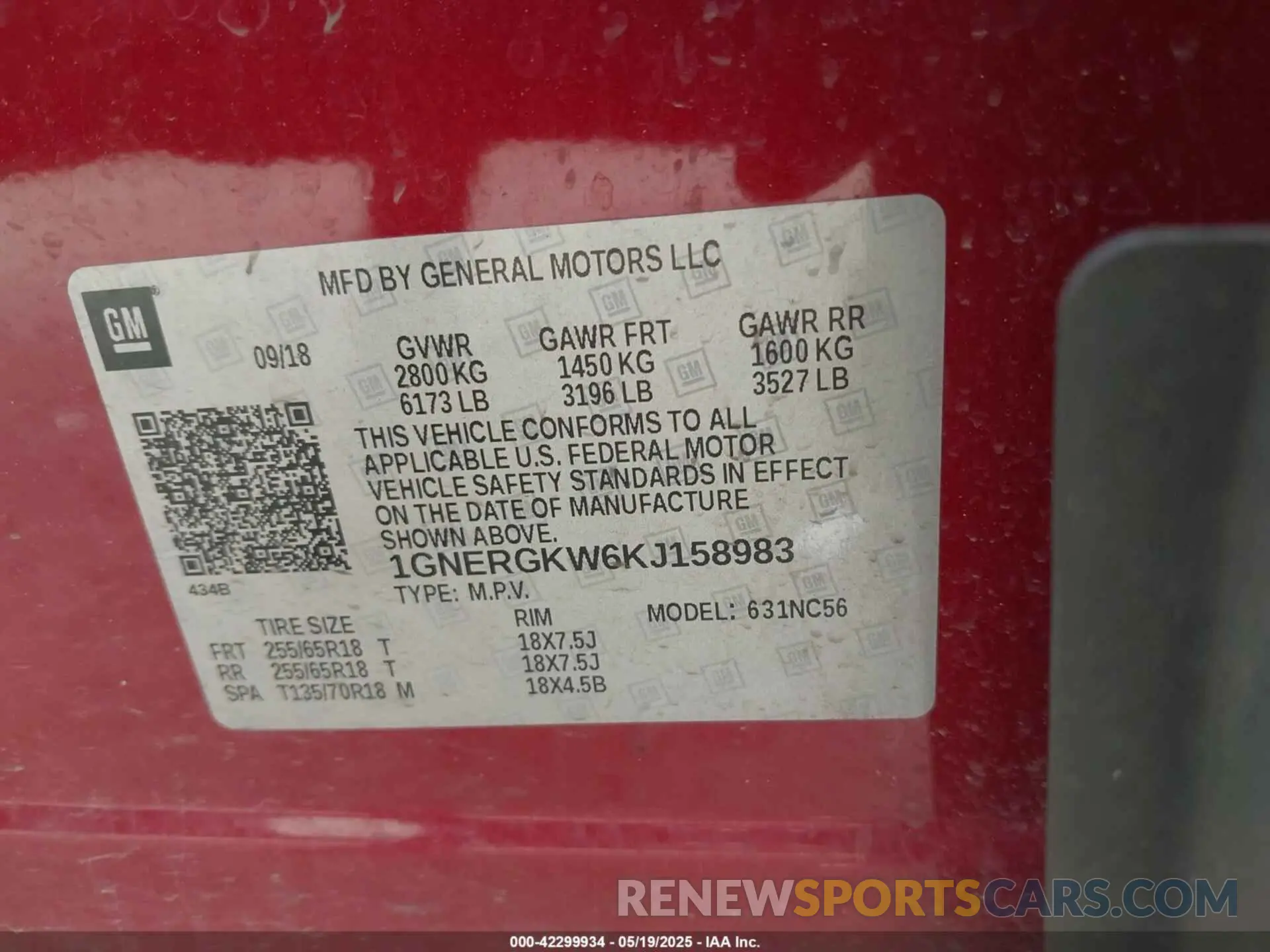 9 Photograph of a damaged car 1GNERGKW6KJ158983 CHEVROLET TRAVERSE 2019