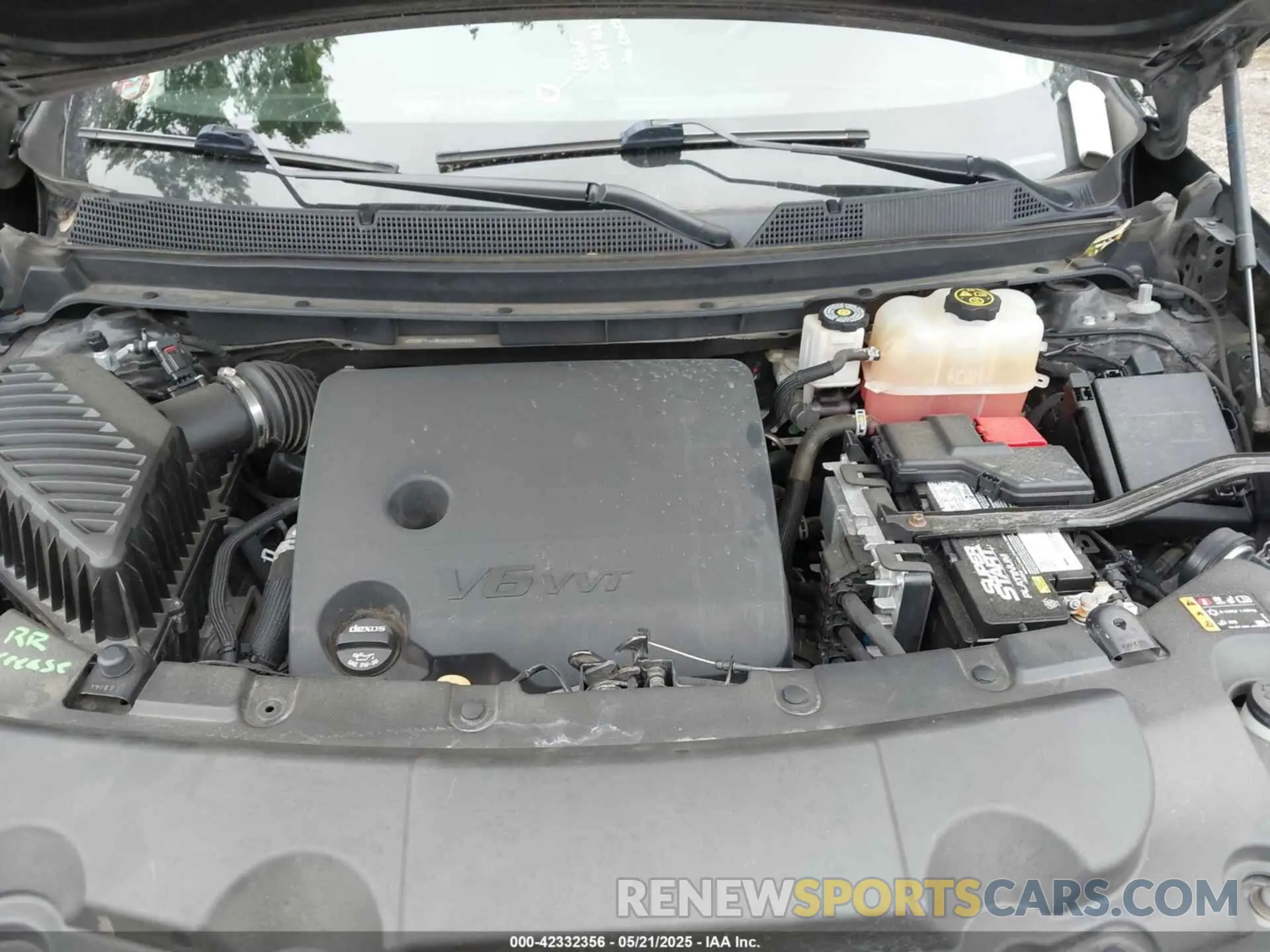 10 Photograph of a damaged car 1GNERGKW6KJ186461 CHEVROLET TRAVERSE 2019