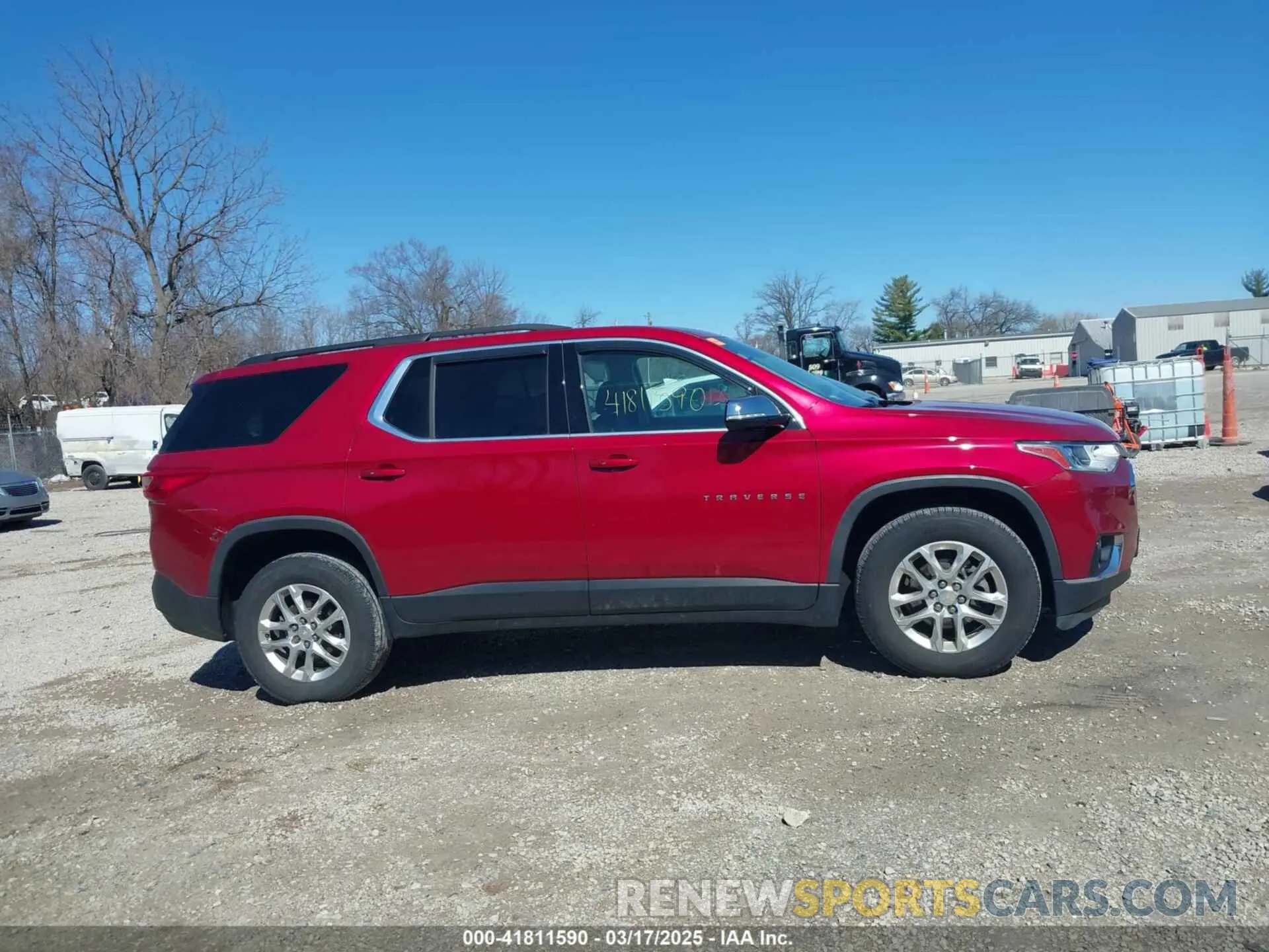 14 Photograph of a damaged car 1GNERGKW7KJ113986 CHEVROLET TRAVERSE 2019