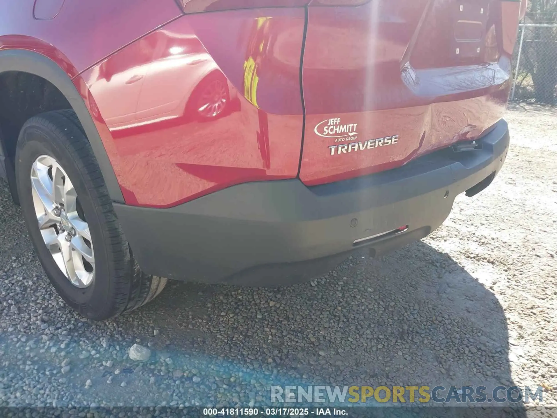 20 Photograph of a damaged car 1GNERGKW7KJ113986 CHEVROLET TRAVERSE 2019