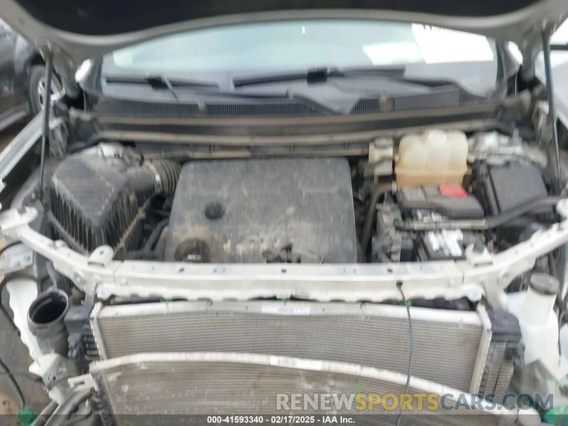 10 Photograph of a damaged car 1GNERGKW7KJ191071 CHEVROLET TRAVERSE 2019