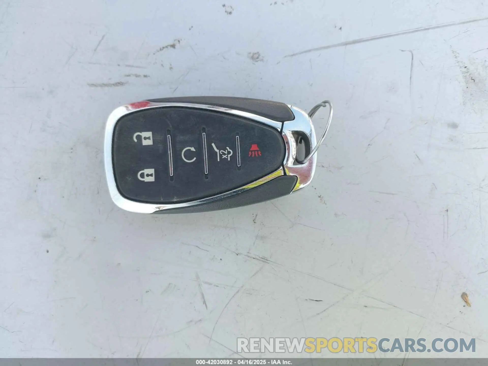 11 Photograph of a damaged car 1GNERGKW7KJ196349 CHEVROLET TRAVERSE 2019