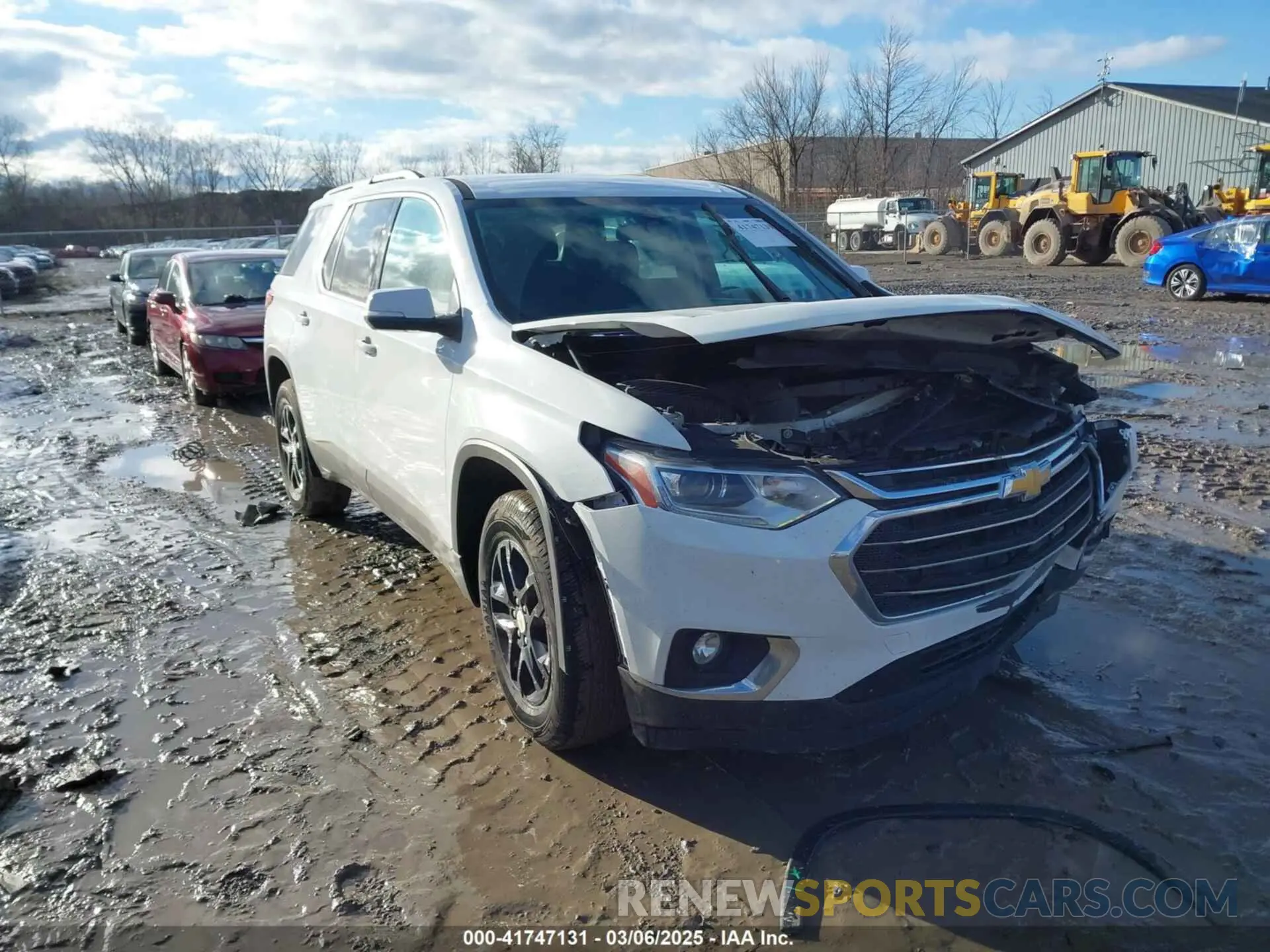 1 Photograph of a damaged car 1GNERGKW7KJ238096 CHEVROLET TRAVERSE 2019
