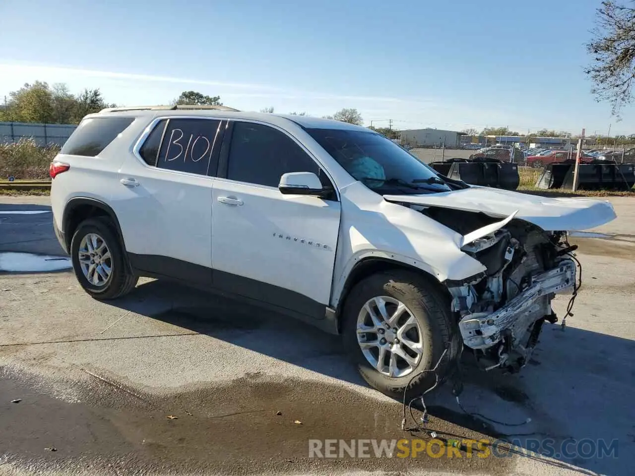 4 Photograph of a damaged car 1GNERGKW7KJ255576 CHEVROLET TRAVERSE 2019