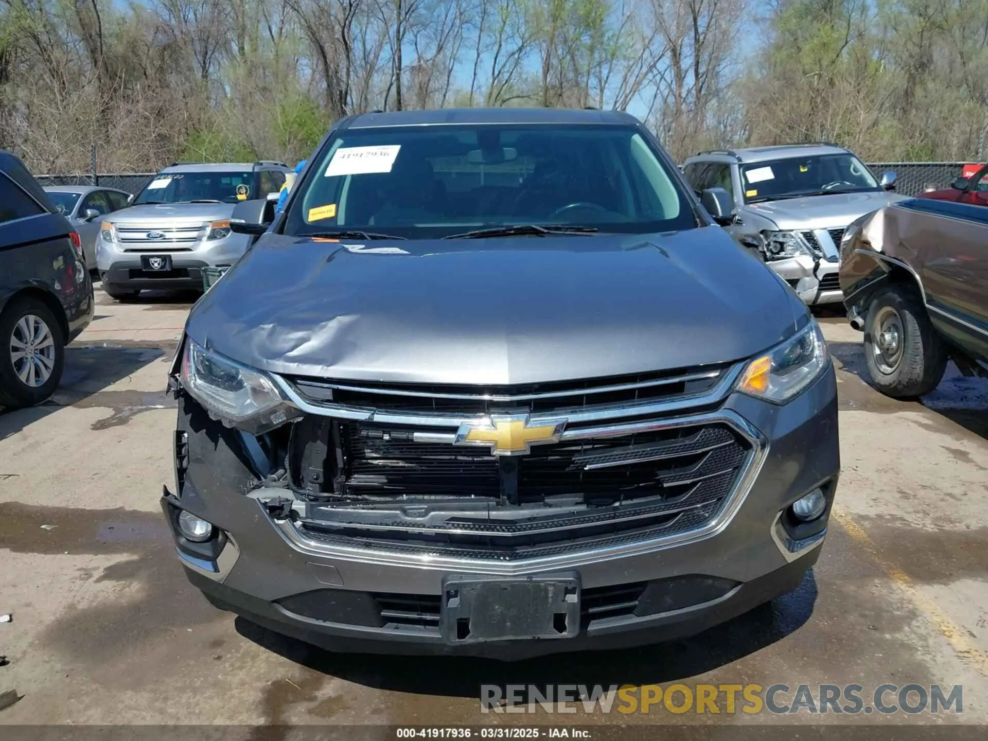 6 Photograph of a damaged car 1GNERGKW7KJ272877 CHEVROLET TRAVERSE 2019