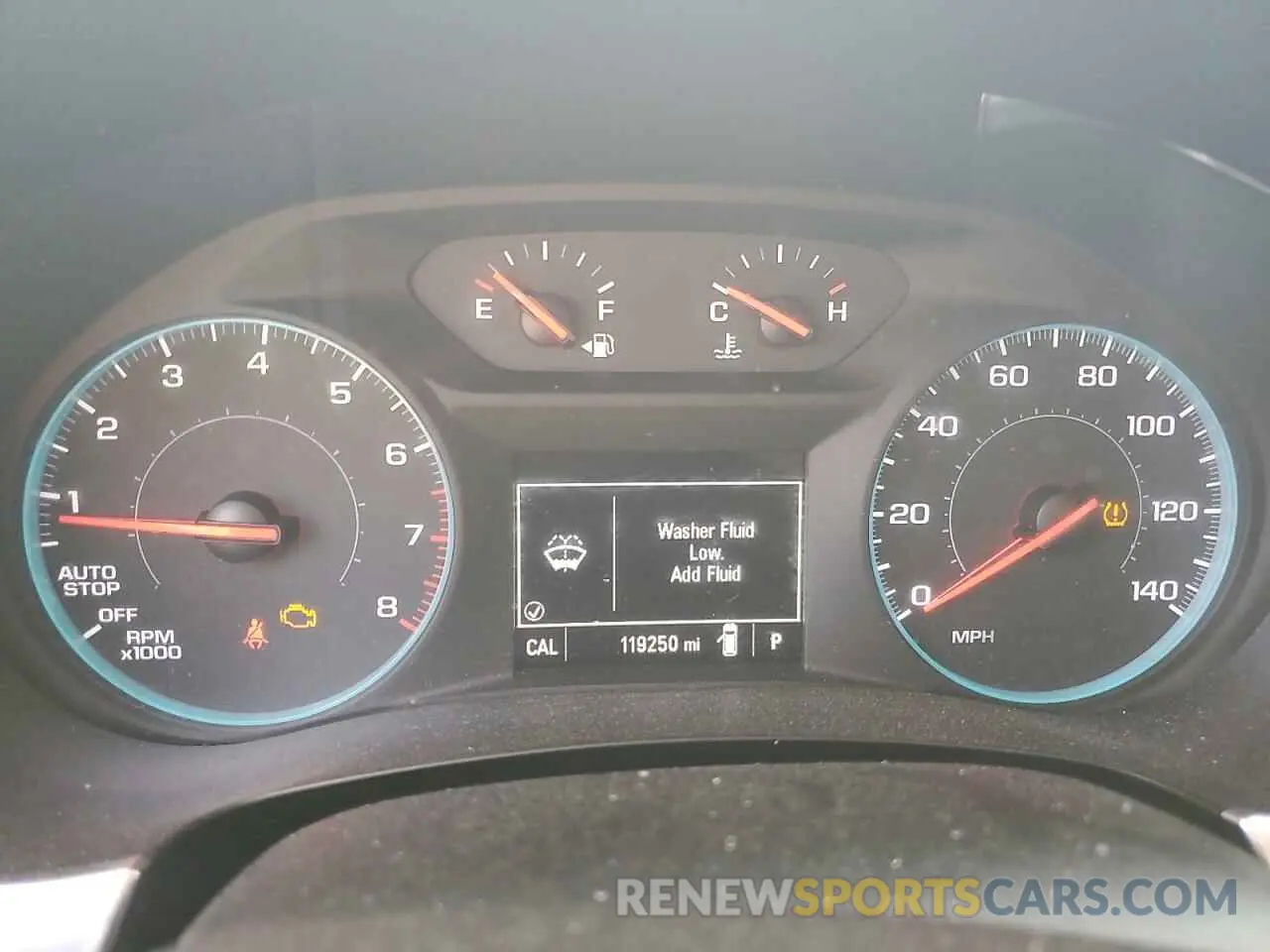 9 Photograph of a damaged car 1GNERGKW7KJ275083 CHEVROLET TRAVERSE 2019