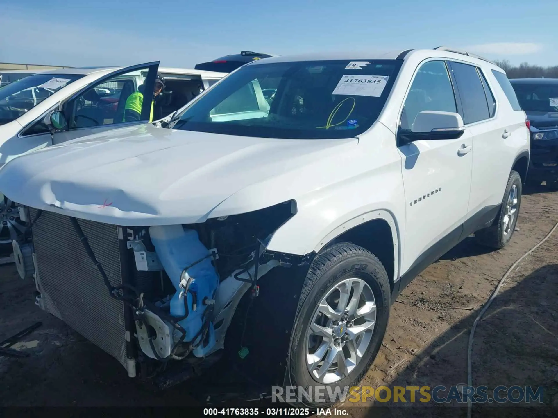 2 Photograph of a damaged car 1GNERGKW7KJ318482 CHEVROLET TRAVERSE 2019