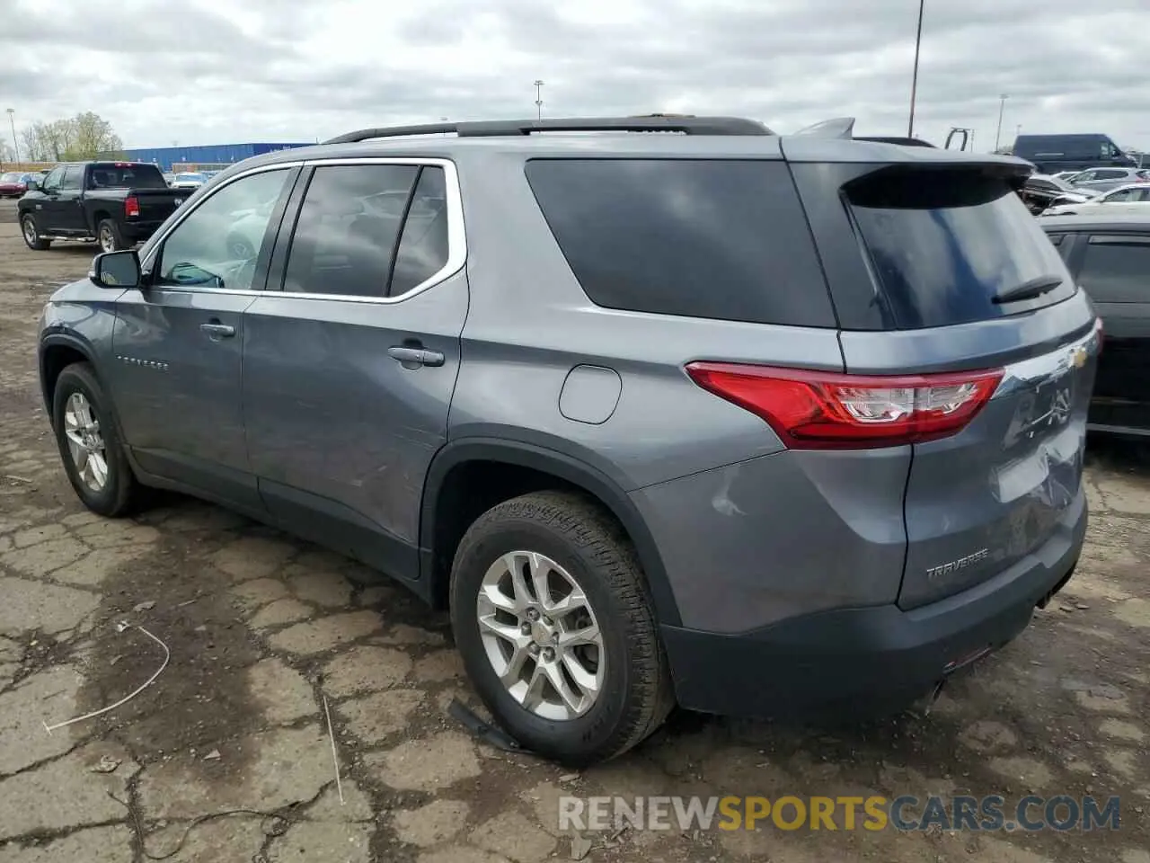 2 Photograph of a damaged car 1GNERGKW8KJ258275 CHEVROLET TRAVERSE 2019