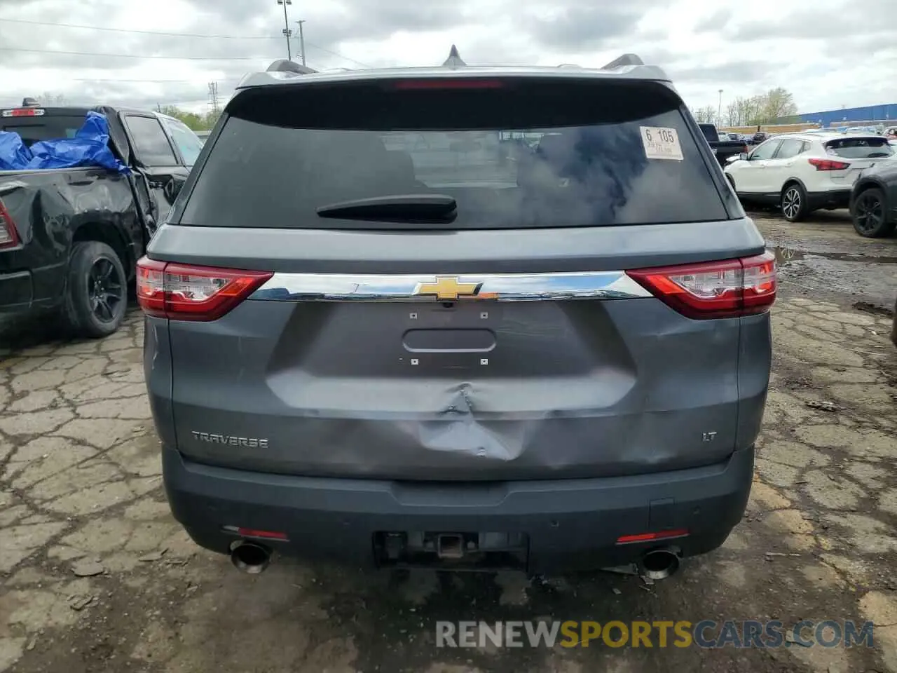 6 Photograph of a damaged car 1GNERGKW8KJ258275 CHEVROLET TRAVERSE 2019