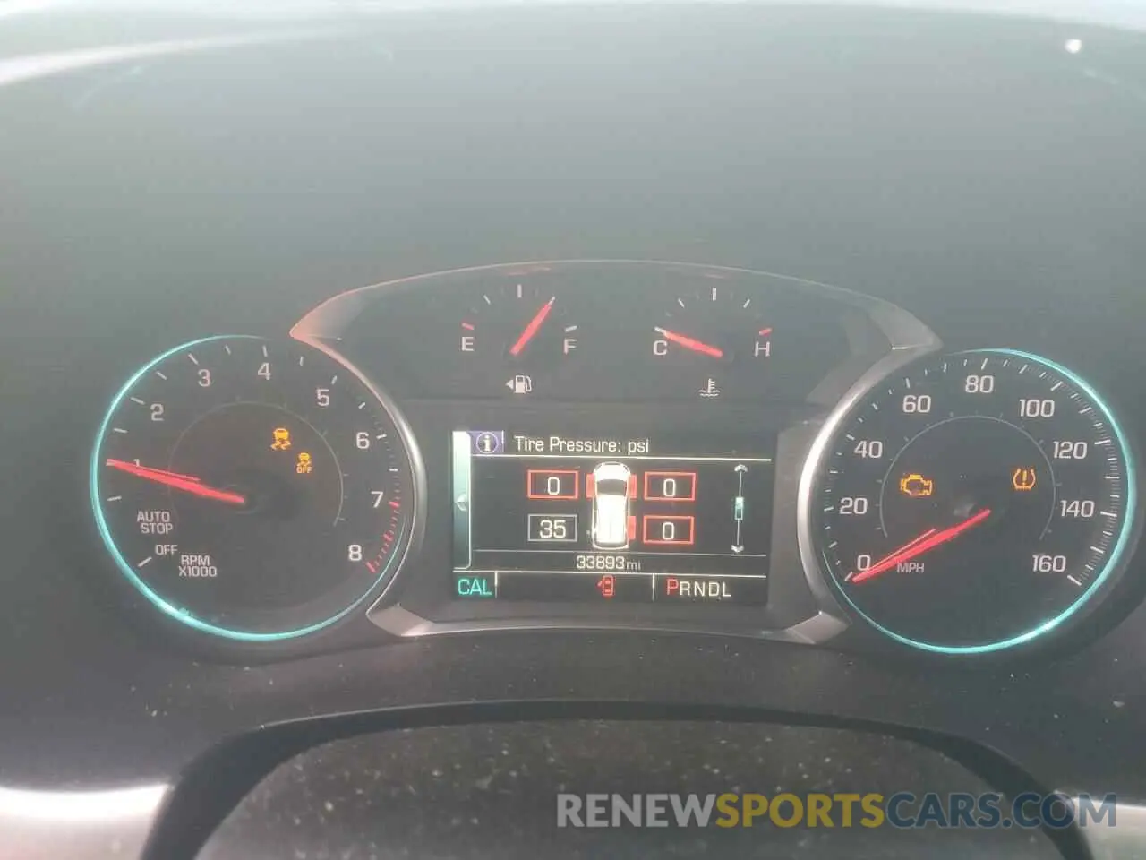 9 Photograph of a damaged car 1GNERGKW8KJ305014 CHEVROLET TRAVERSE 2019