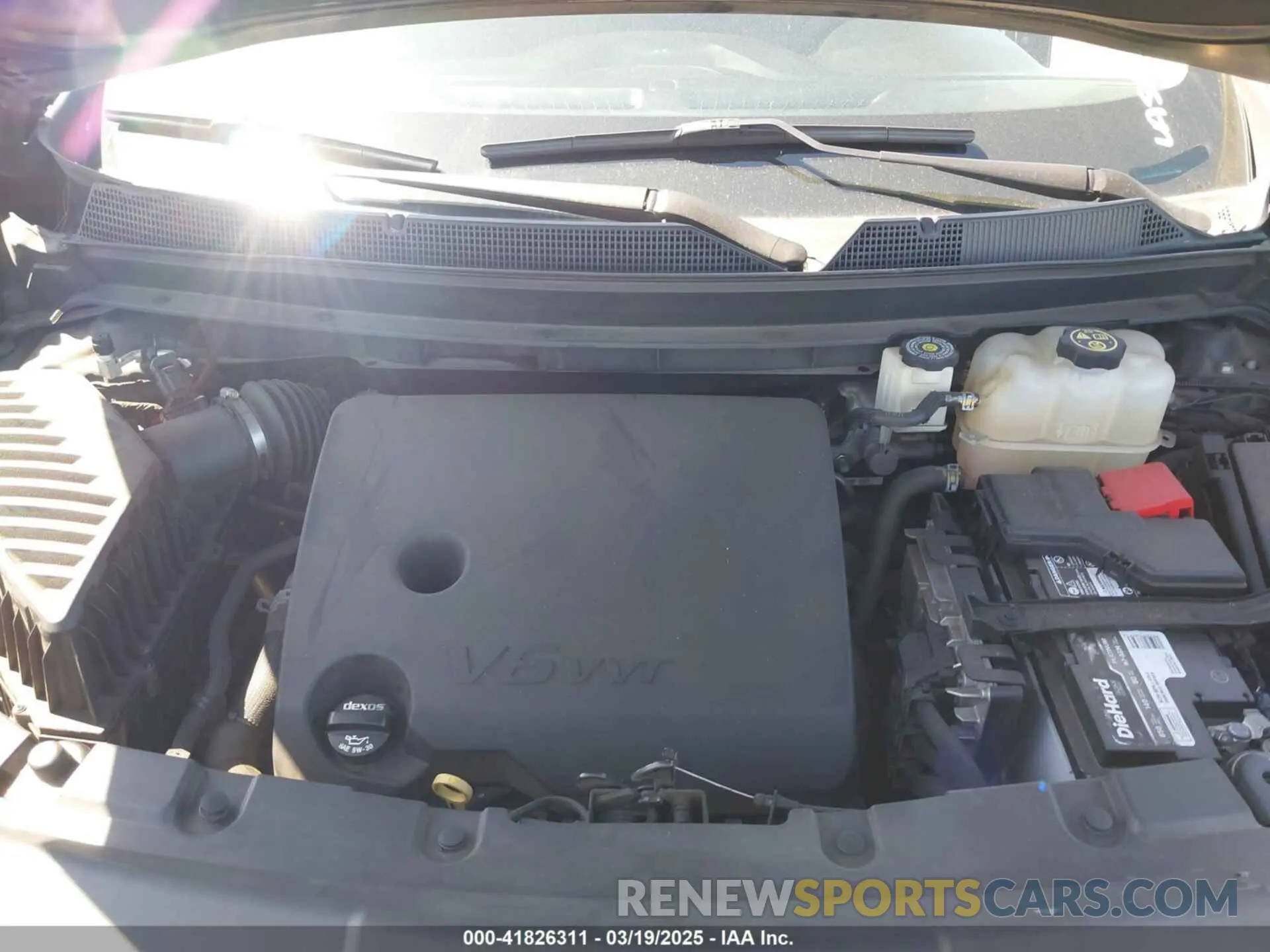 10 Photograph of a damaged car 1GNERGKW9KJ210803 CHEVROLET TRAVERSE 2019