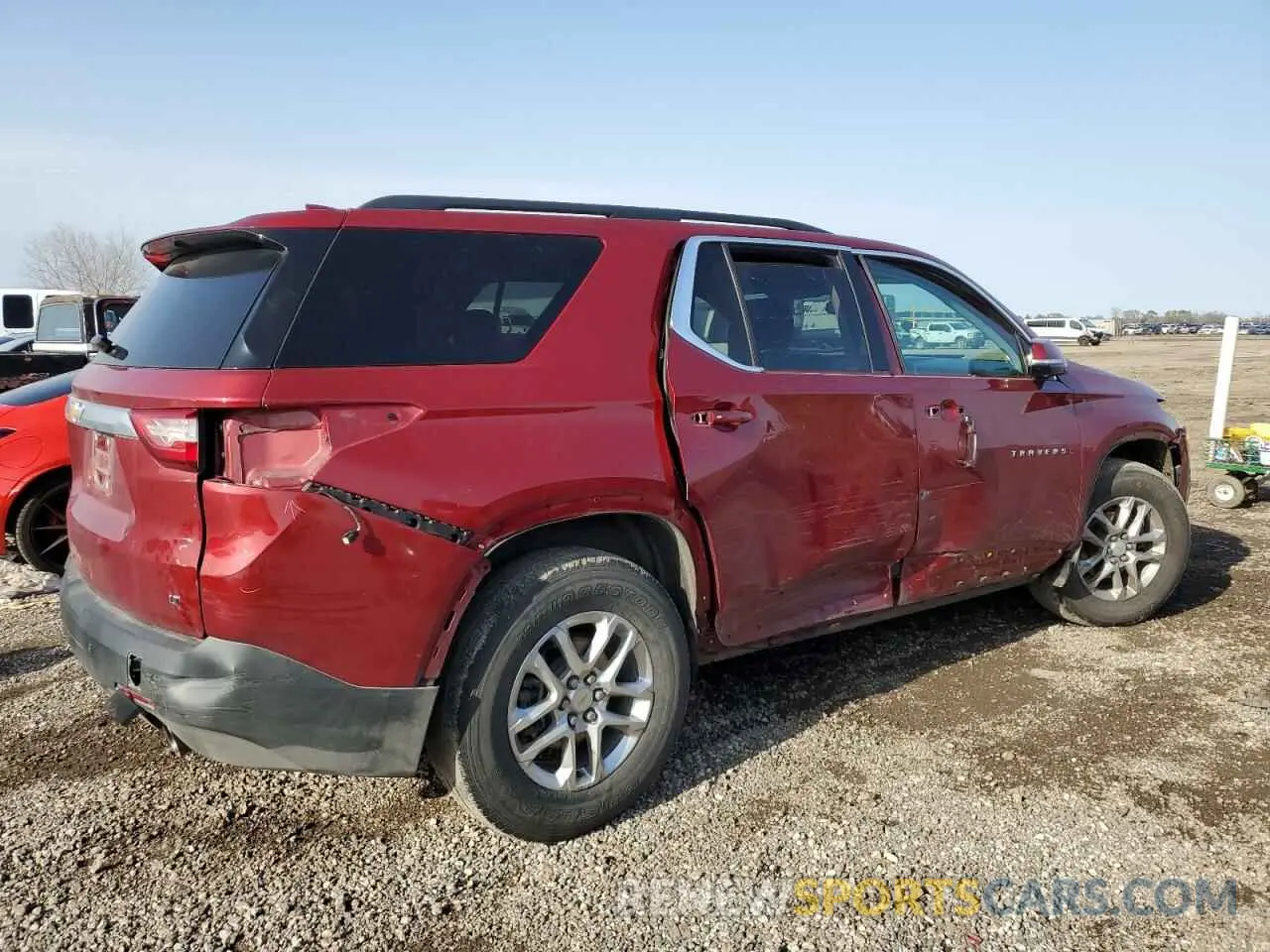 3 Photograph of a damaged car 1GNERGKW9KJ263906 CHEVROLET TRAVERSE 2019