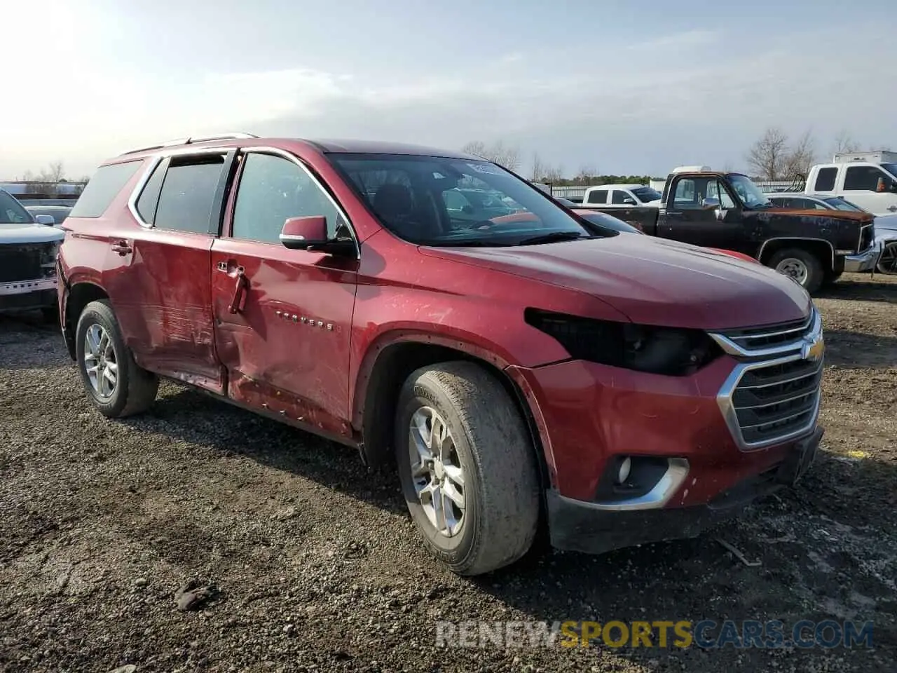 4 Photograph of a damaged car 1GNERGKW9KJ263906 CHEVROLET TRAVERSE 2019