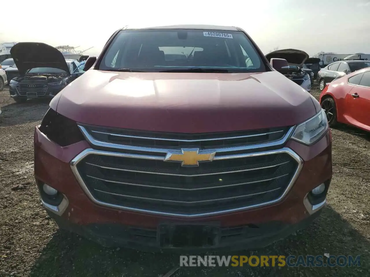 5 Photograph of a damaged car 1GNERGKW9KJ263906 CHEVROLET TRAVERSE 2019