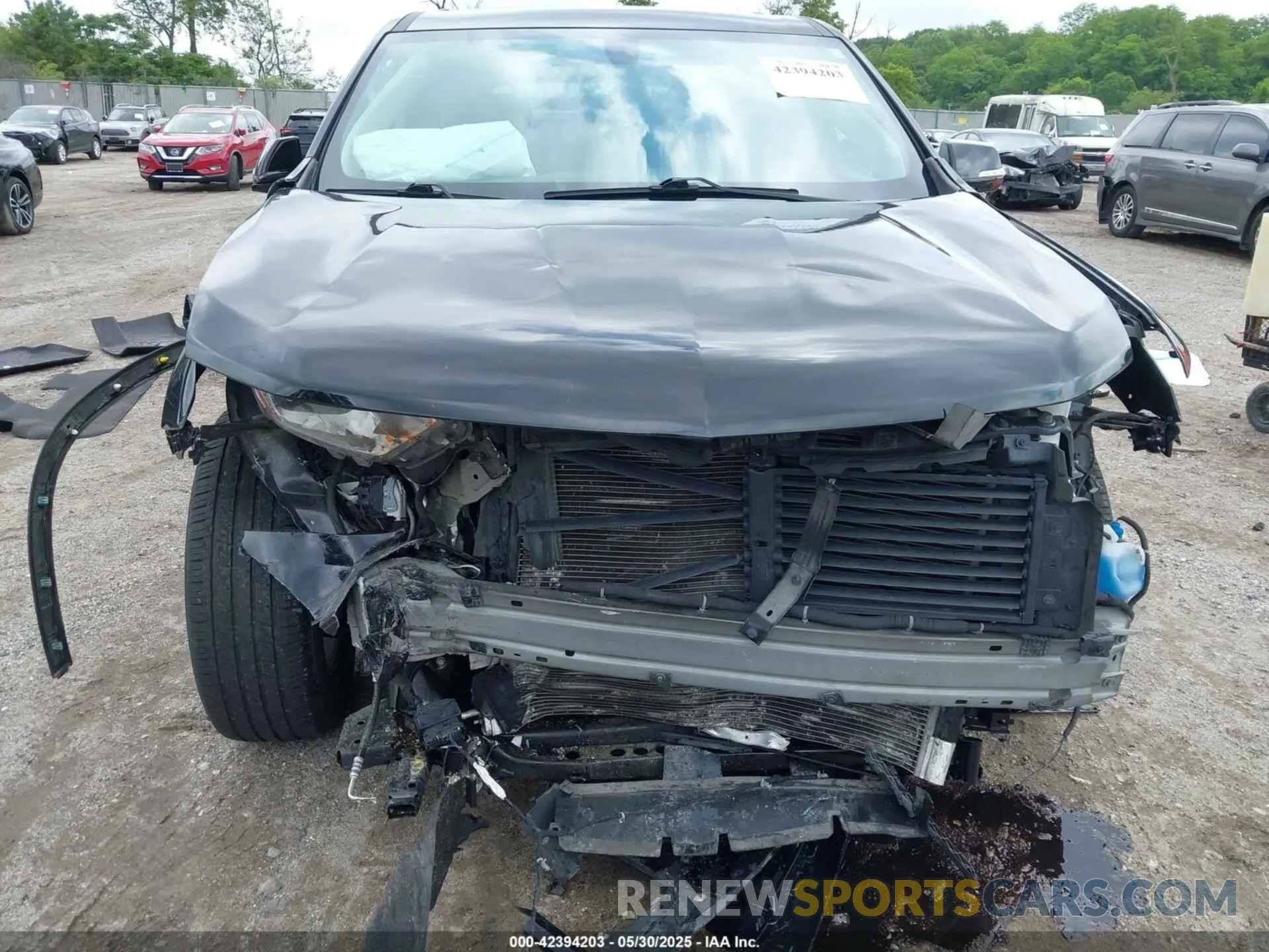 12 Photograph of a damaged car 1GNERGKWXKJ119474 CHEVROLET TRAVERSE 2019