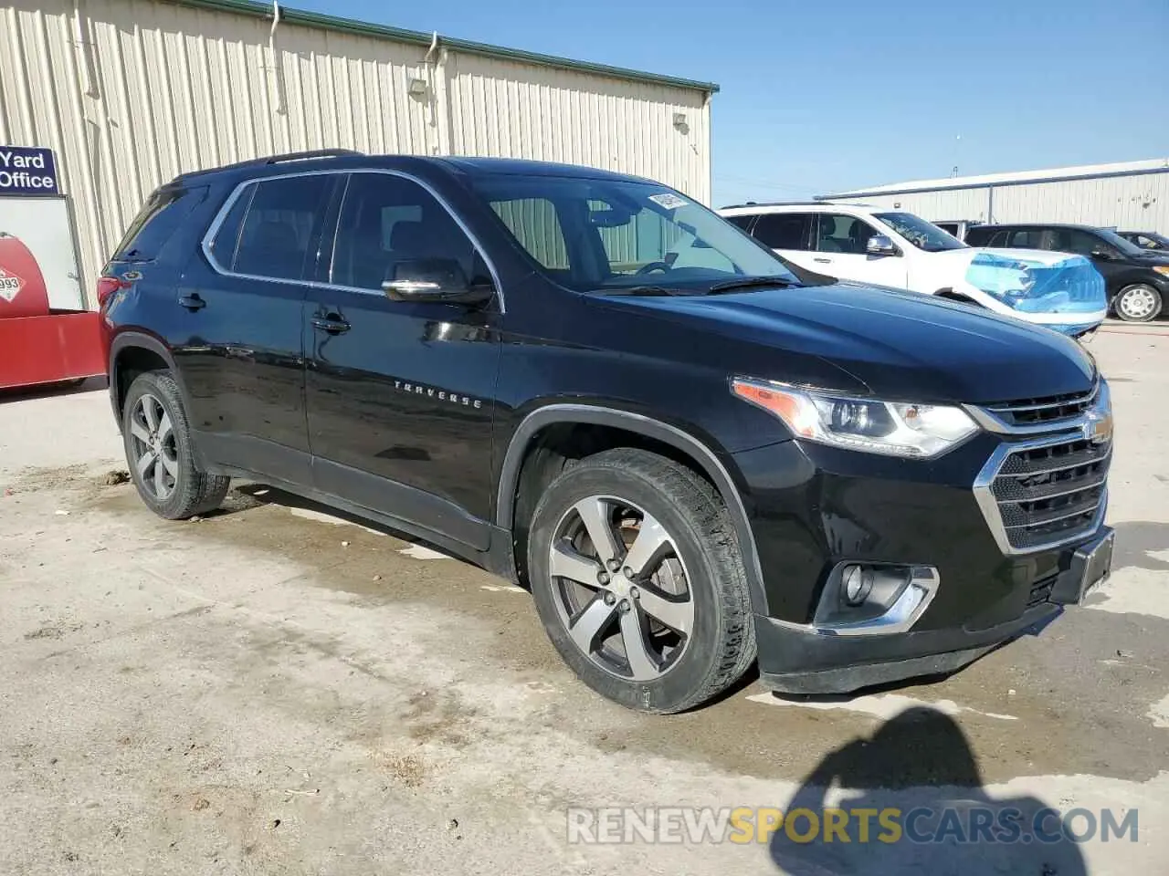 4 Photograph of a damaged car 1GNERHKW0KJ273813 CHEVROLET TRAVERSE 2019